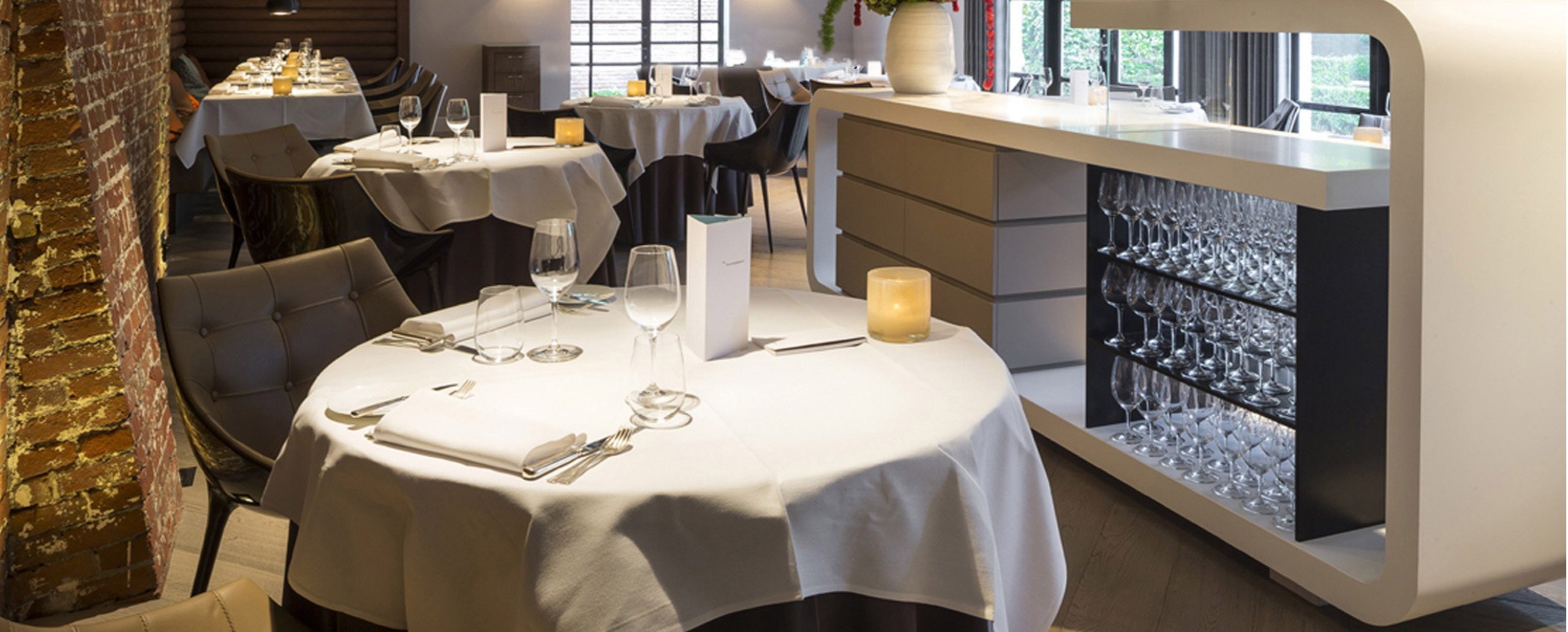 开云（中国） - 坐具|餐椅|办公家具|设计师家具|激情扶手椅/戴安娜扶手椅