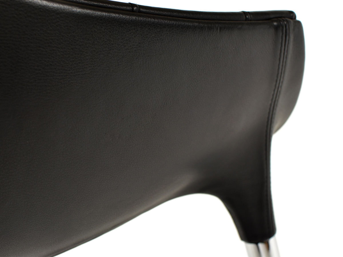 开云（中国） - 坐具|餐椅|办公家具|设计师家具|激情扶手椅/戴安娜扶手椅