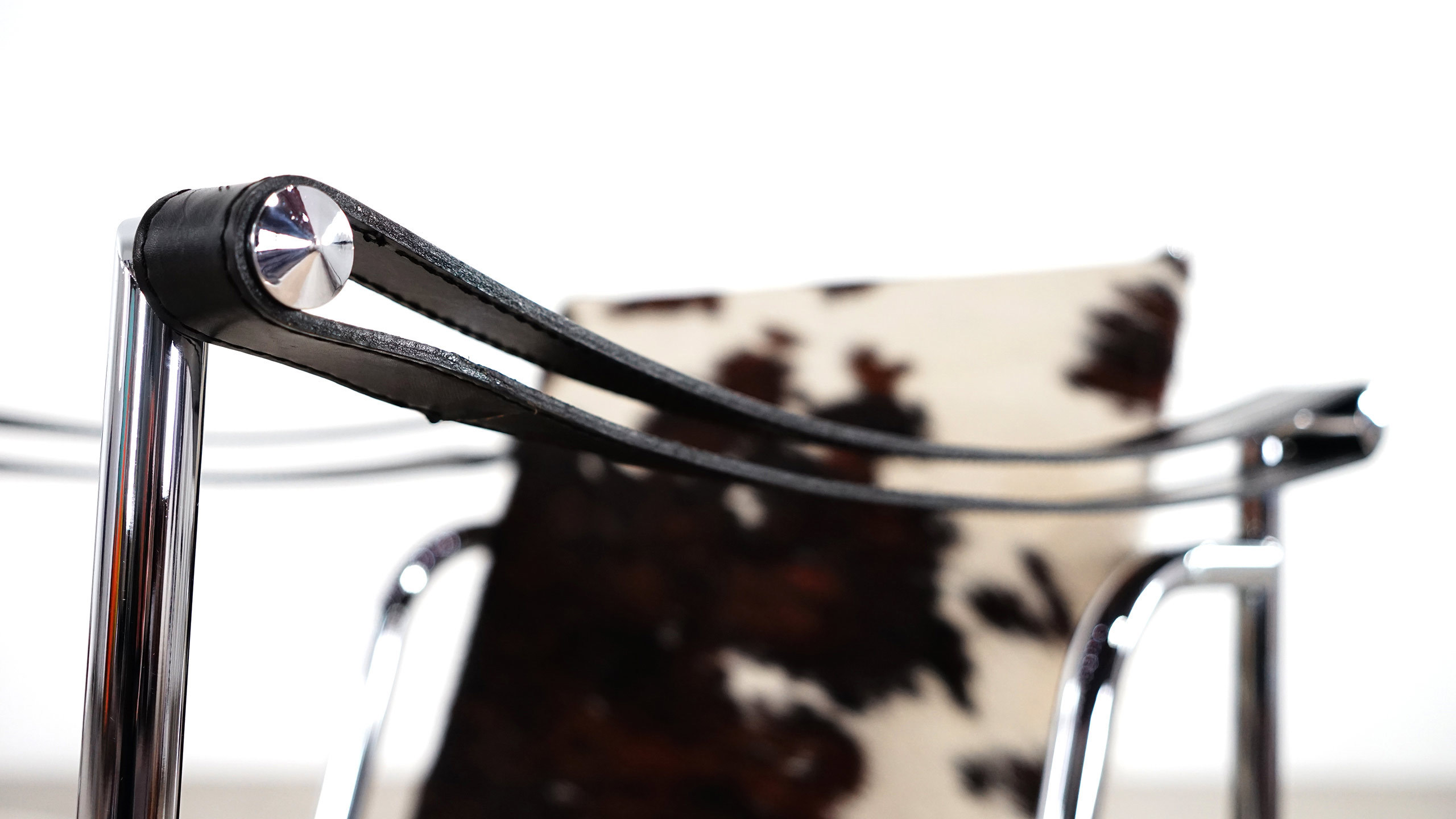 开云（中国） - 坐具|休闲椅|办公家具|设计师家具|LC扶手椅