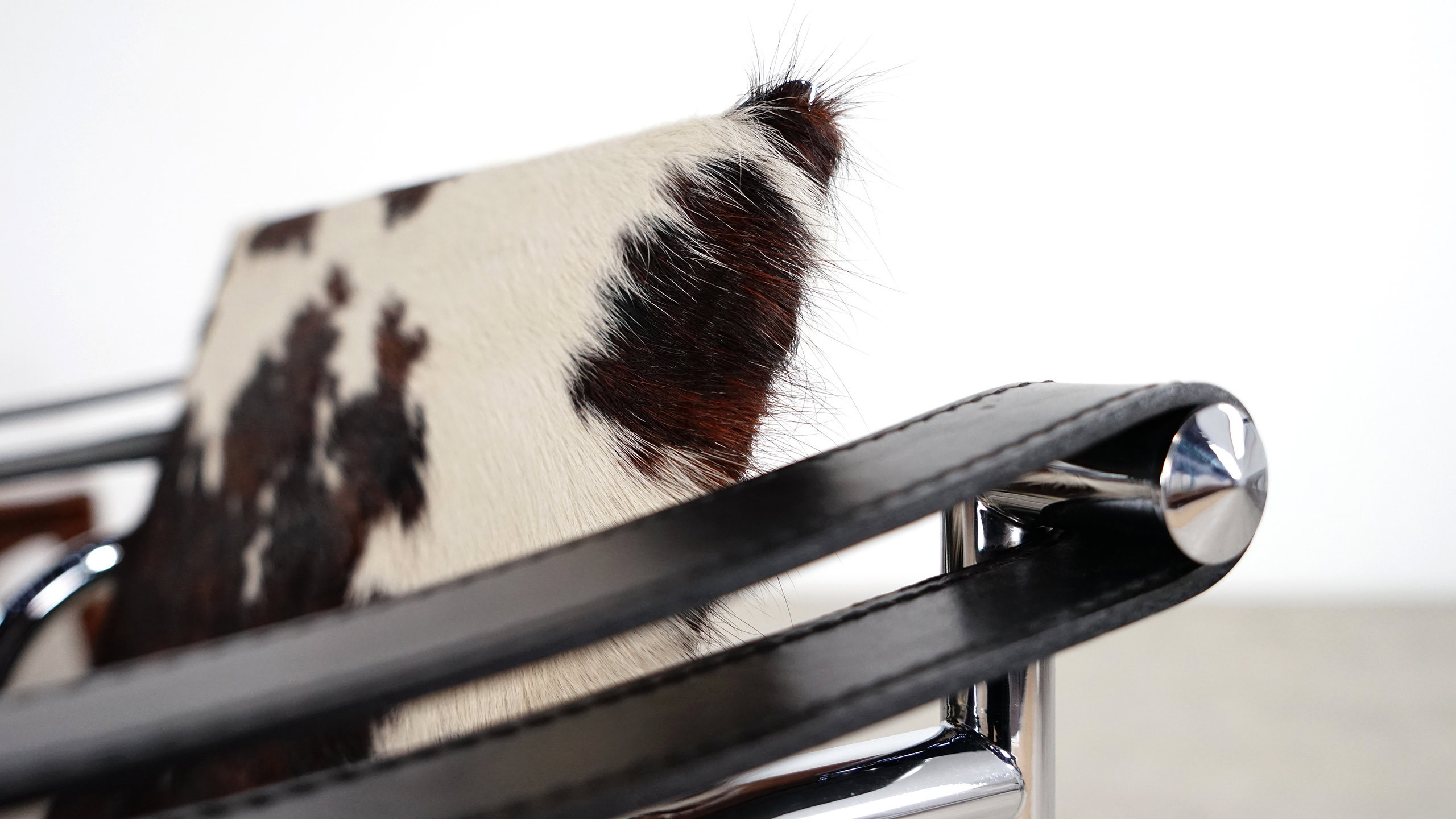 开云（中国） - 坐具|休闲椅|办公家具|设计师家具|LC扶手椅