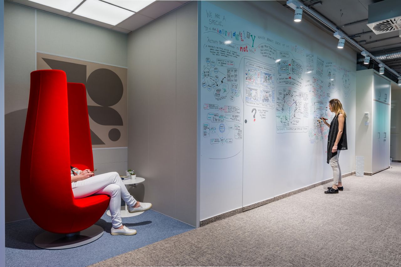 开云（中国） - 坐具|休闲椅|办公家具|设计师家具|郁金香