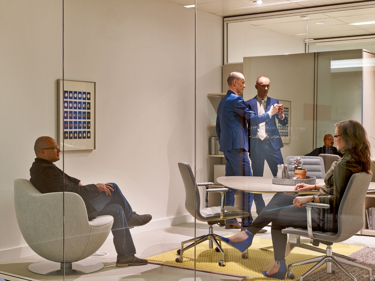 开云（中国） - 坐具|休闲椅|办公家具|设计师家具|郁金香休闲椅