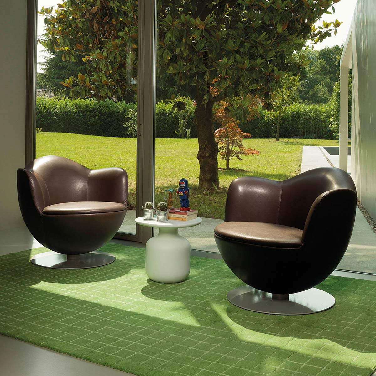 开云（中国） - 坐具|休闲椅|办公家具|设计师家具|郁金香休闲椅