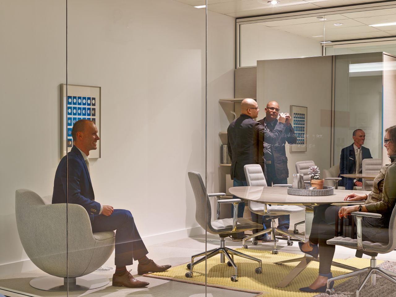 开云（中国） - 坐具|休闲椅|办公家具|设计师家具|郁金香休闲椅