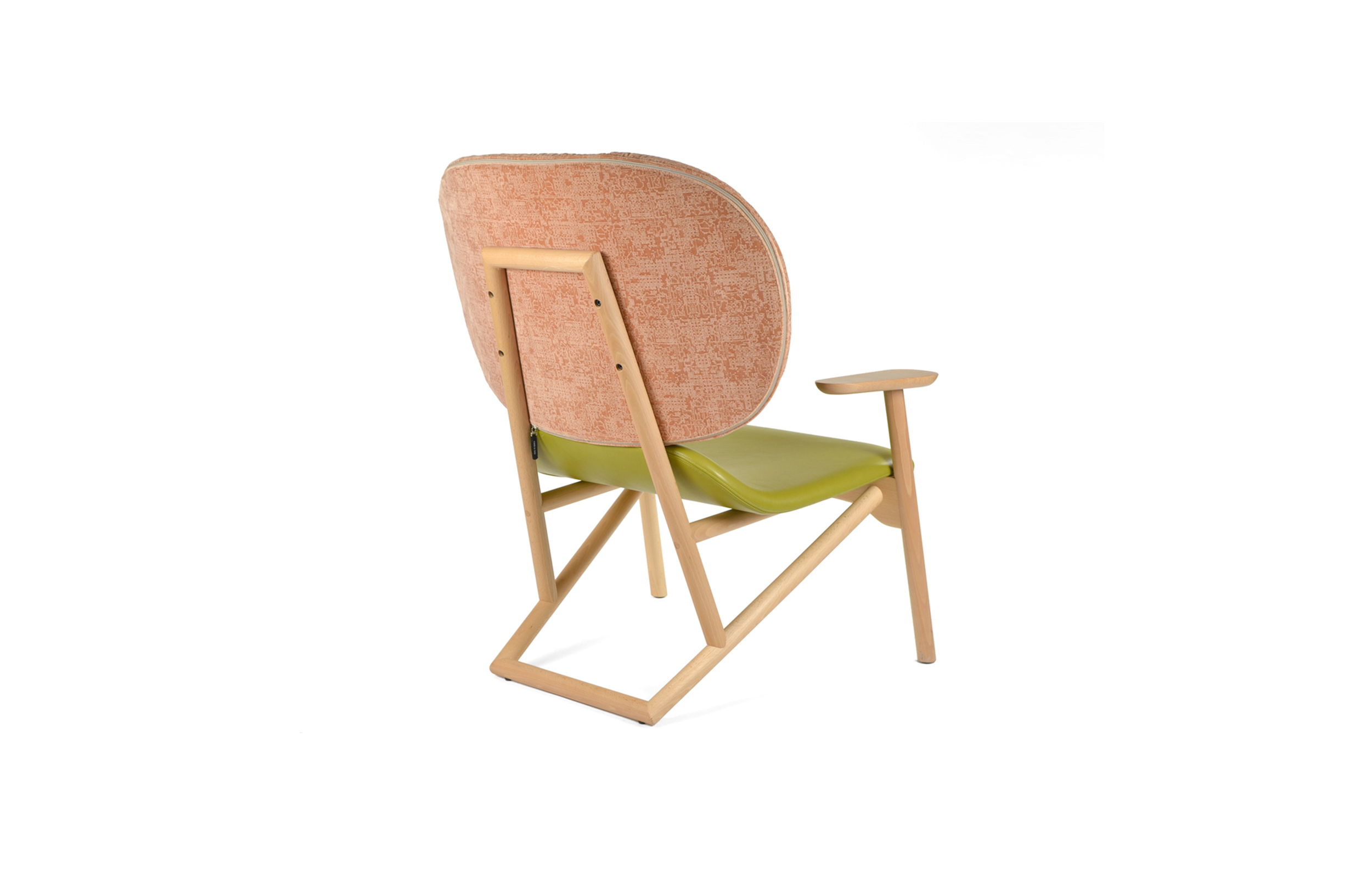 开云（中国） - 坐具|休闲椅|办公家具|设计师家具|克拉拉休闲椅