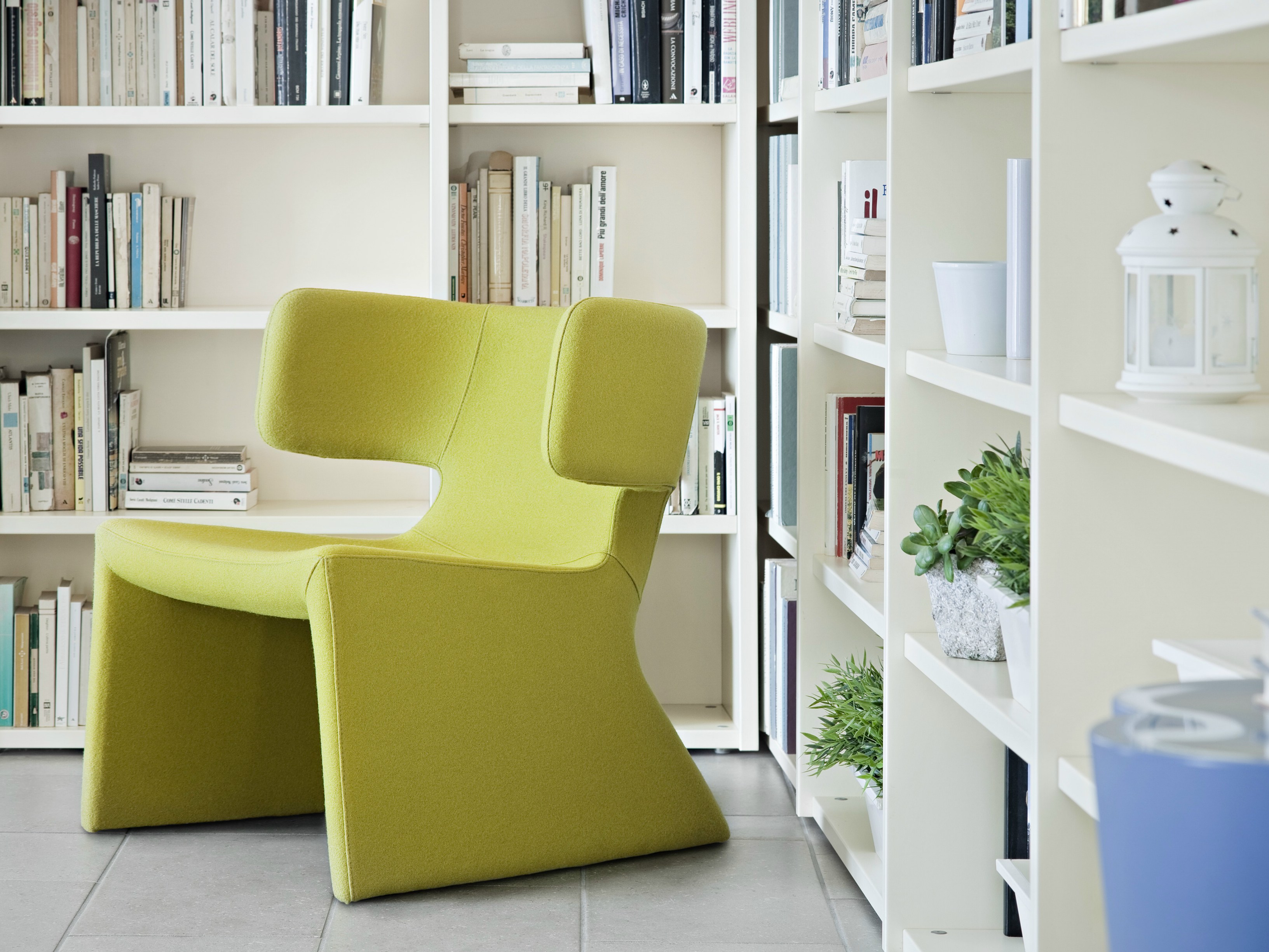 开云（中国） - 坐具|休闲椅|办公家具|设计师家具|梅格 |布艺扶手椅