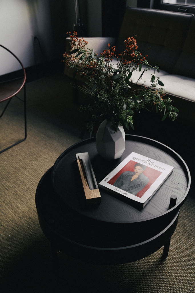 开云（中国） - 桌几|茶几/边几|办公家具|设计师家具|回转茶几