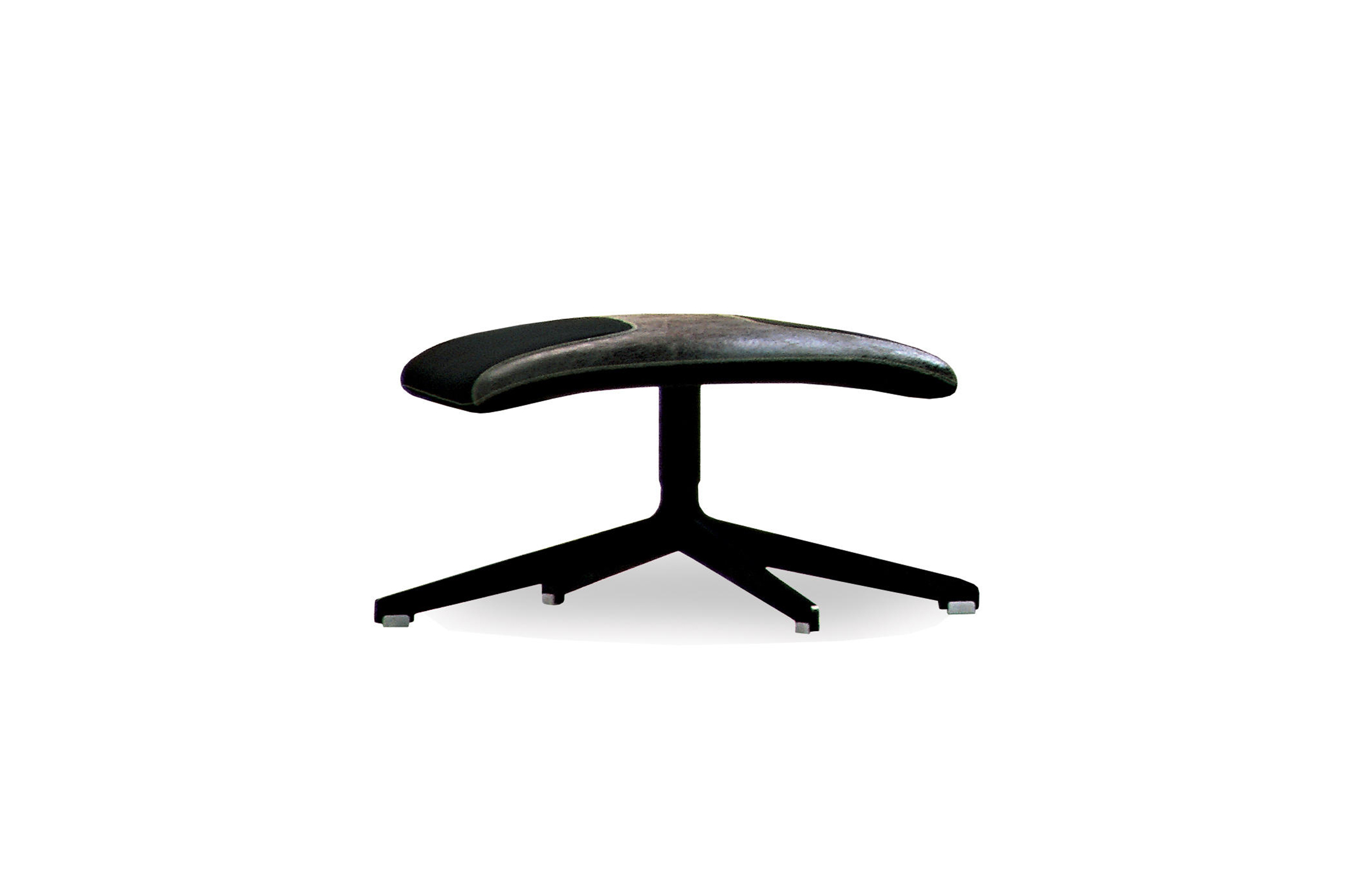 开云（中国） - 坐具|休闲椅|办公家具|设计师家具|行走椅