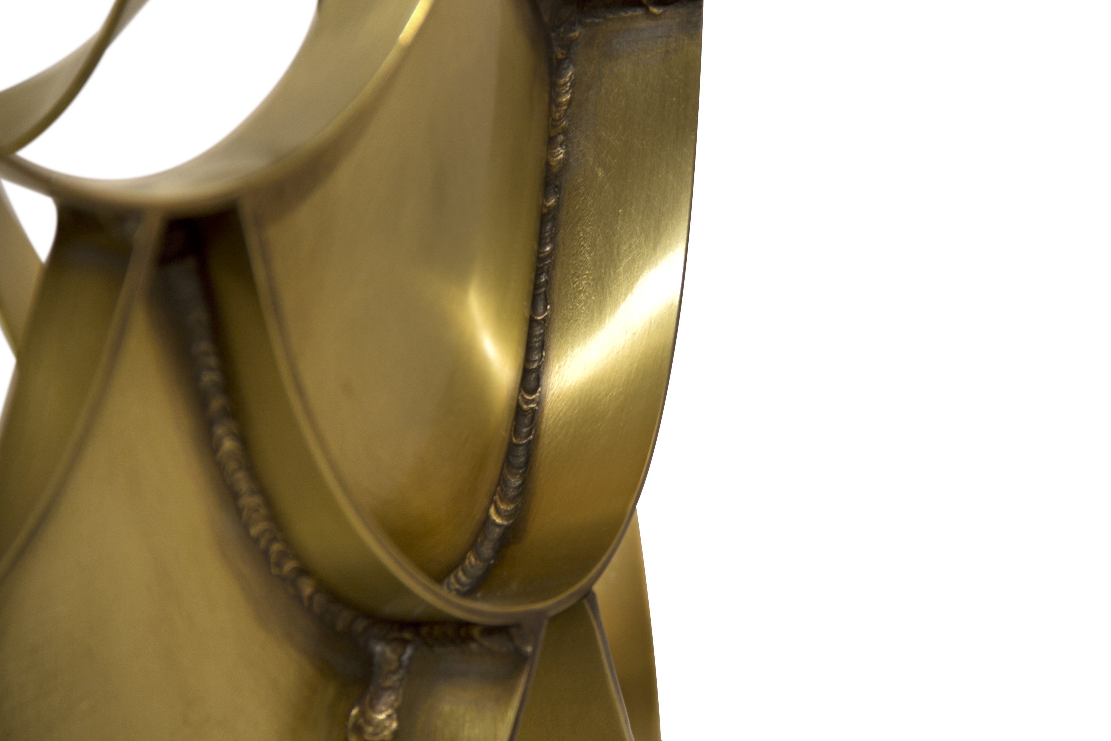 开云（中国） - 桌几|茶几/边几|办公家具|设计师家具|锦鲤边几