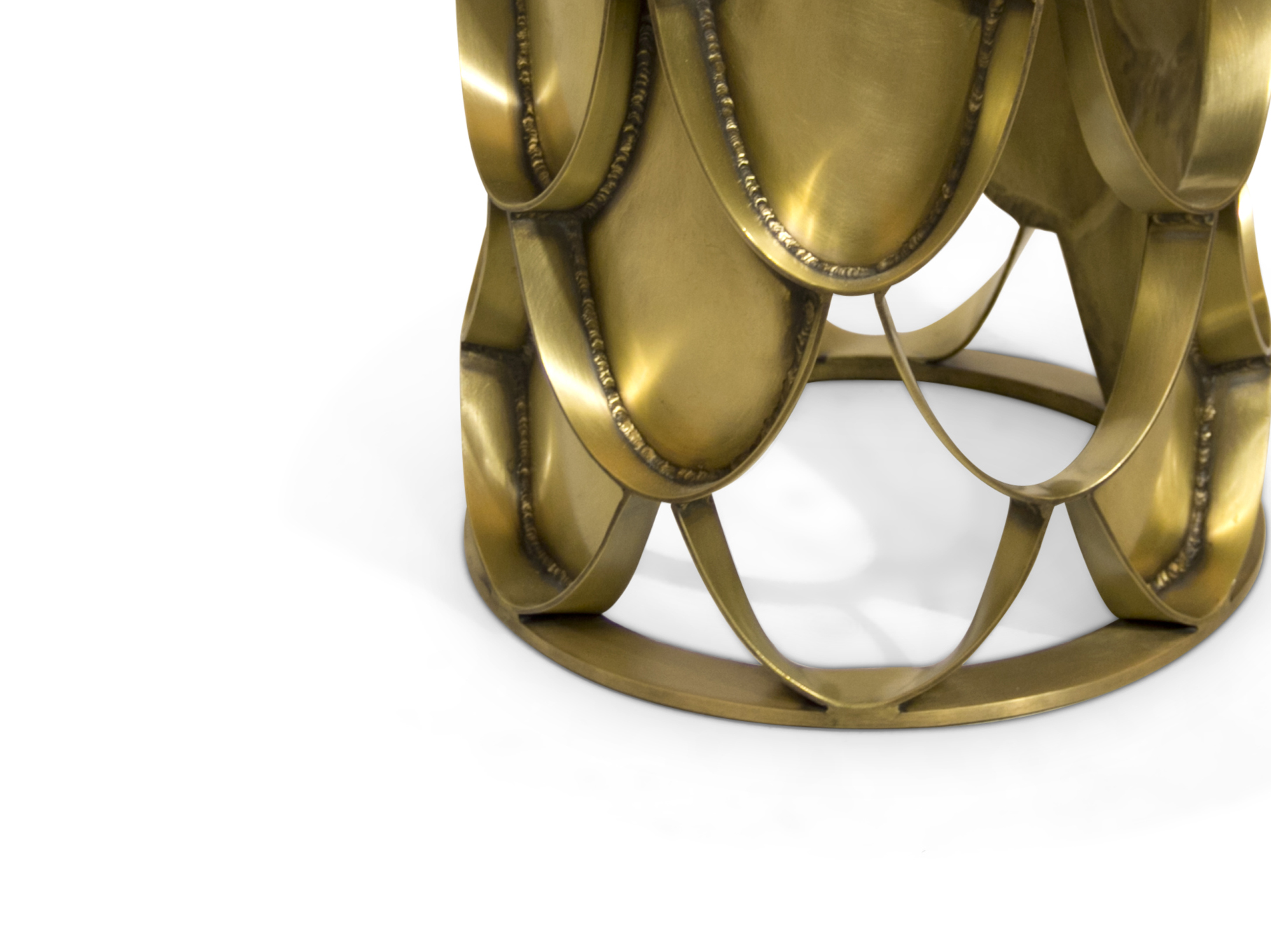 开云（中国） - 桌几|茶几/边几|办公家具|设计师家具|锦鲤边几