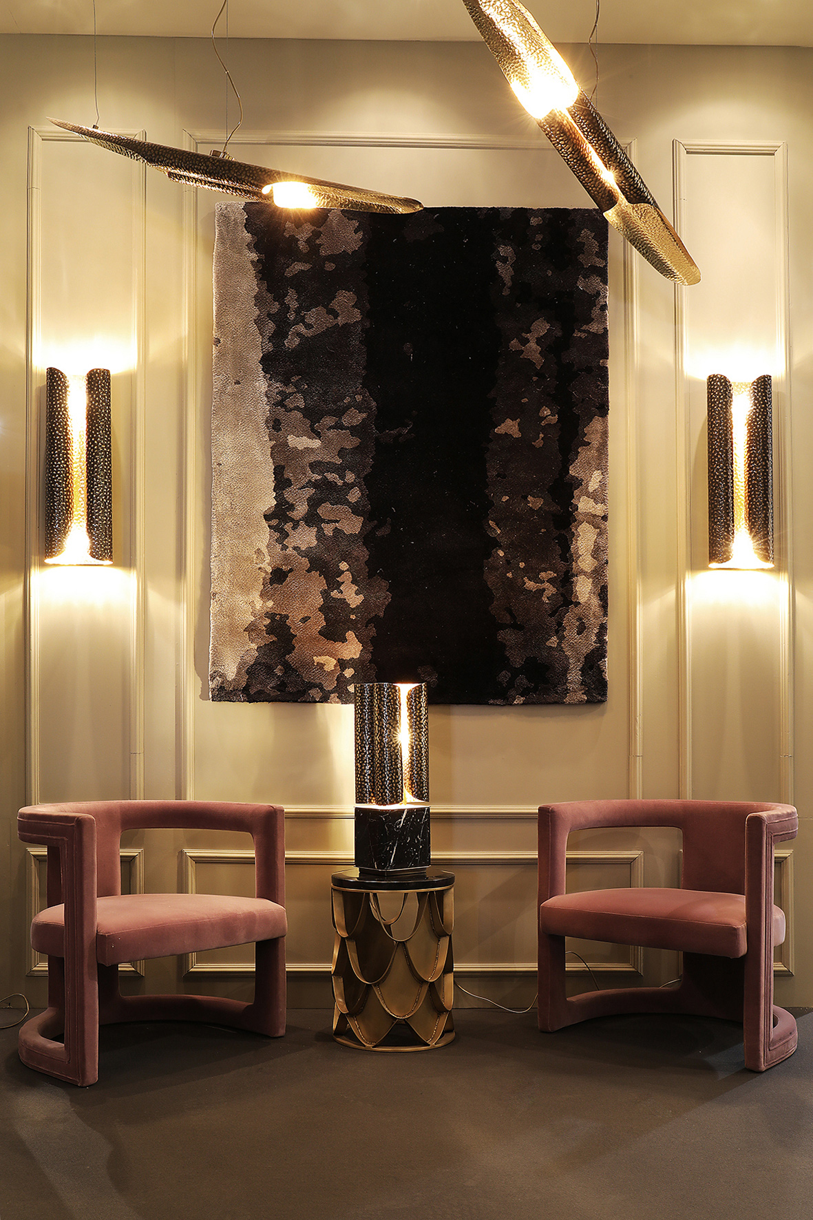 开云（中国） - 桌几|茶几/边几|办公家具|设计师家具|锦鲤边几