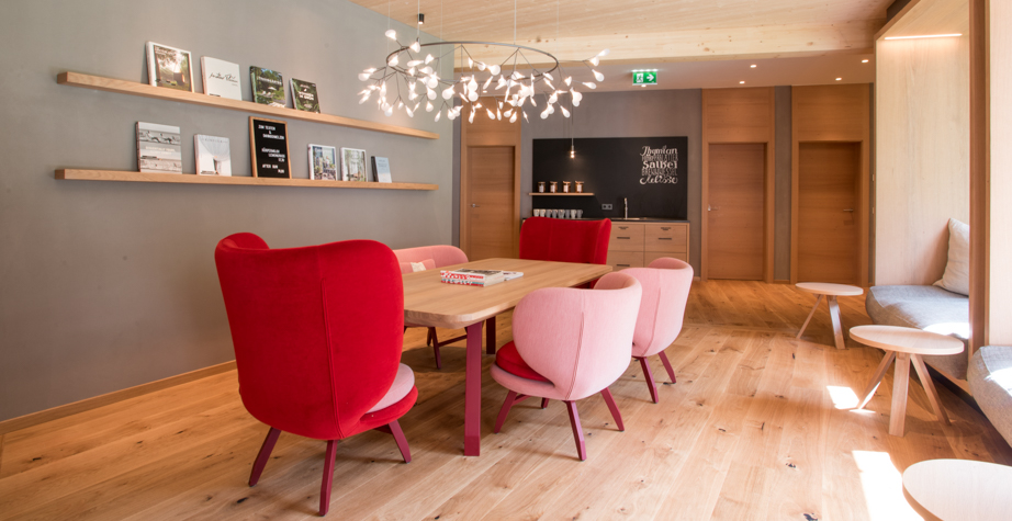 开云（中国） - 坐具|休闲椅|办公家具|设计师家具|阿尤布休闲椅