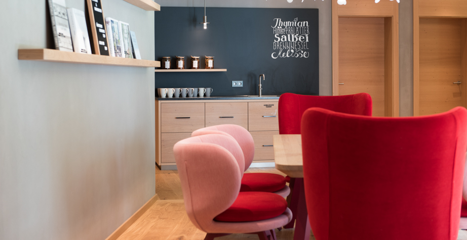 开云（中国） - 坐具|休闲椅|办公家具|设计师家具|阿尤布休闲椅