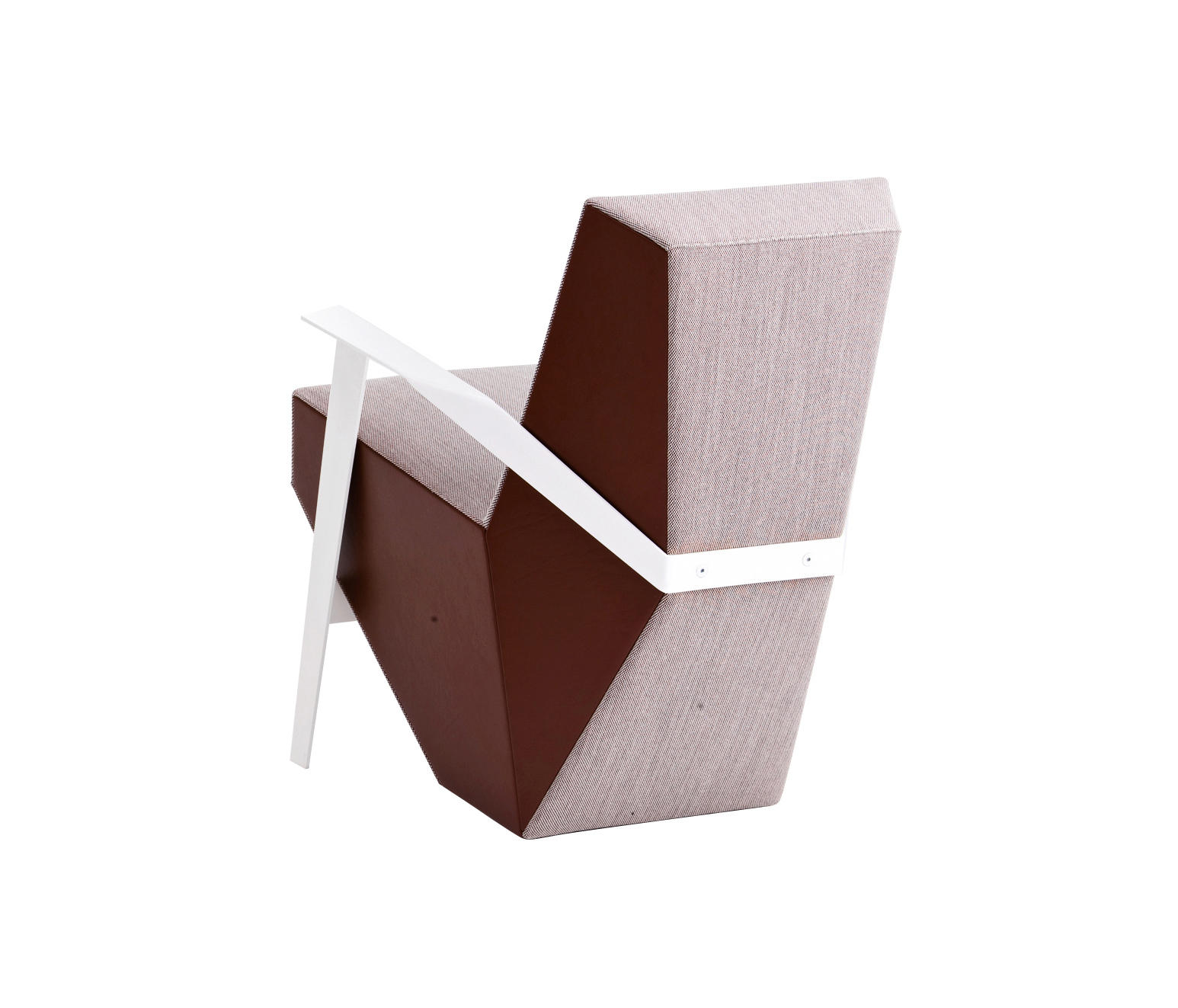 开云（中国） - 坐具|休闲椅|办公家具|设计师家具|银湖休闲椅