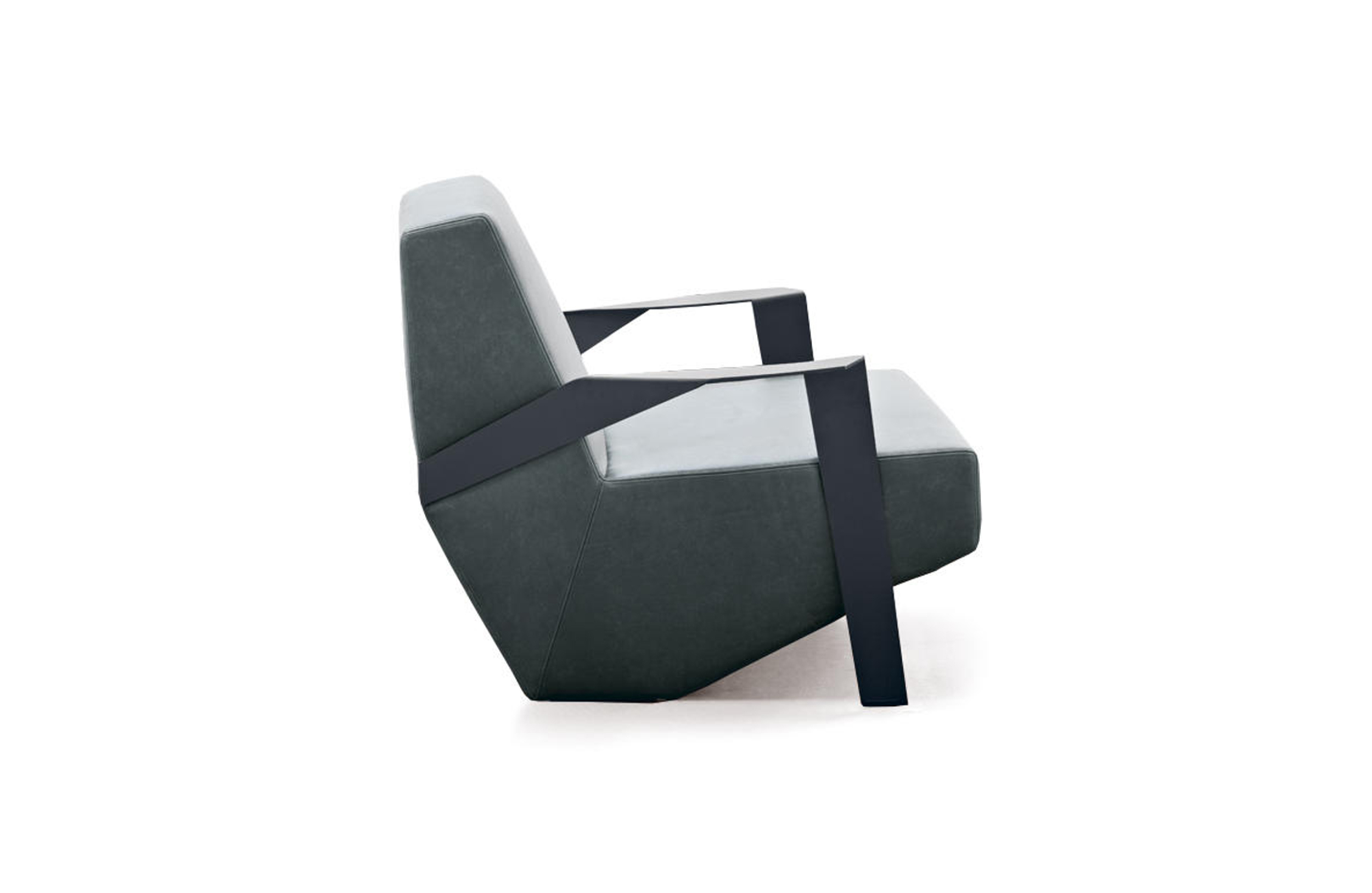 开云（中国） - 坐具|休闲椅|办公家具|设计师家具|银湖休闲椅