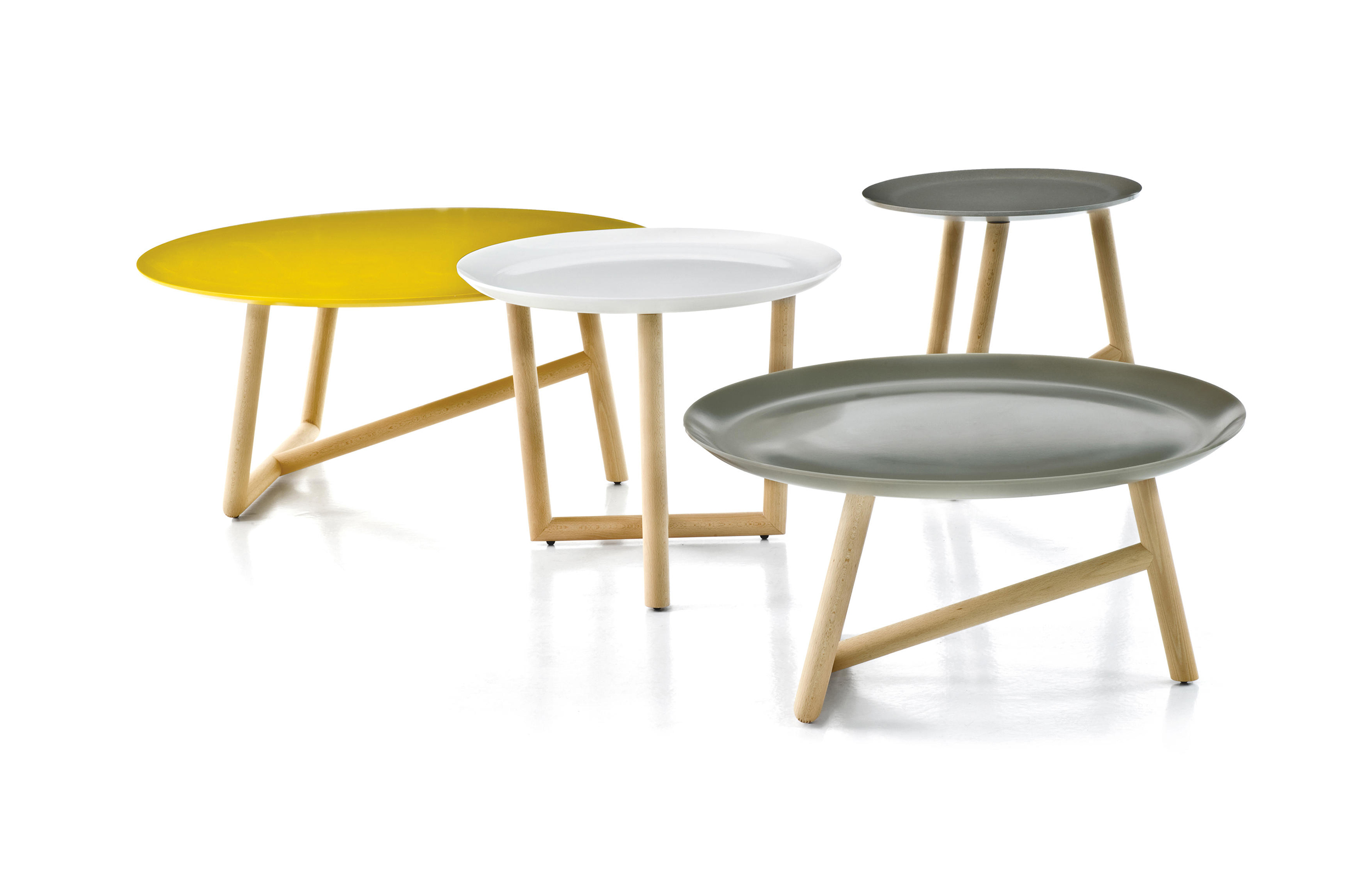 开云（中国） - 桌几|茶几/边几|办公家具|设计师家具|克拉拉边几