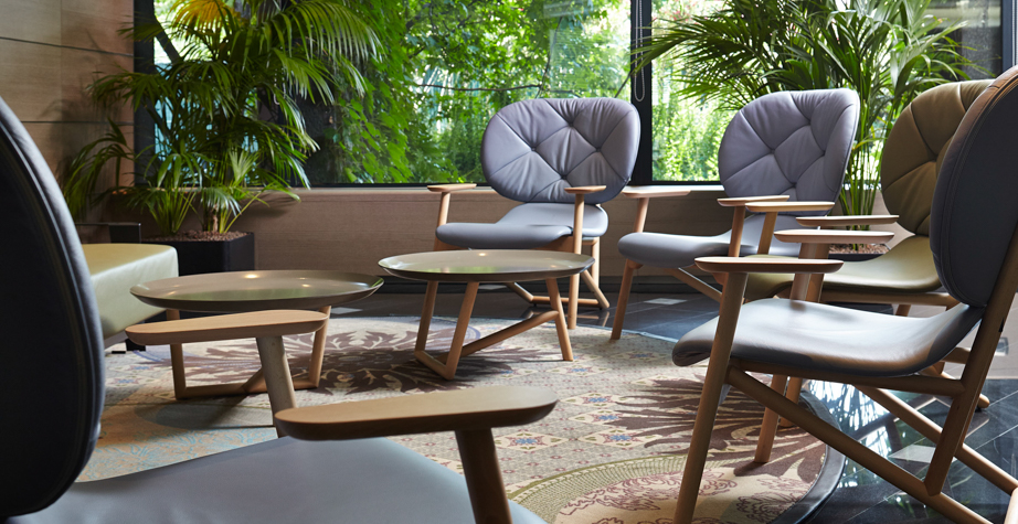 开云（中国） - 桌几|茶几/边几|办公家具|设计师家具|克拉拉边几