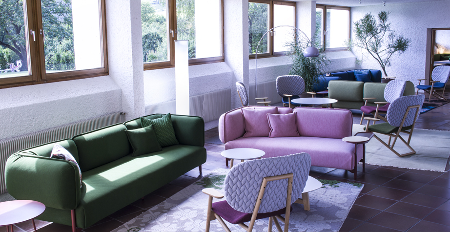 开云（中国） - 桌几|茶几/边几|办公家具|设计师家具|克拉拉边几