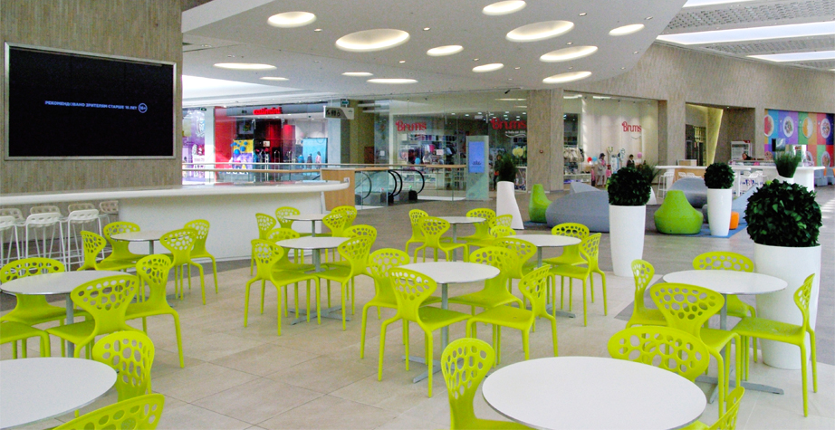 开云（中国） - 桌几|咖啡桌|办公家具|设计师家具|罗杰咖啡桌