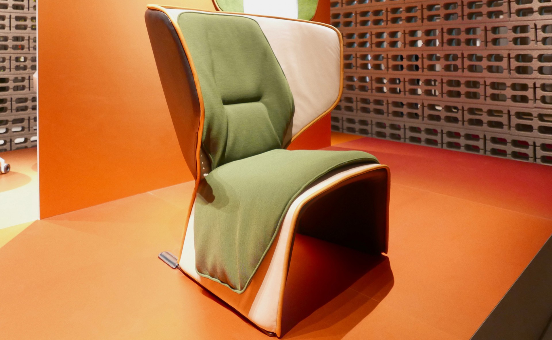 开云（中国） - 坐具|休闲椅|办公家具|设计师家具|570 GENDER