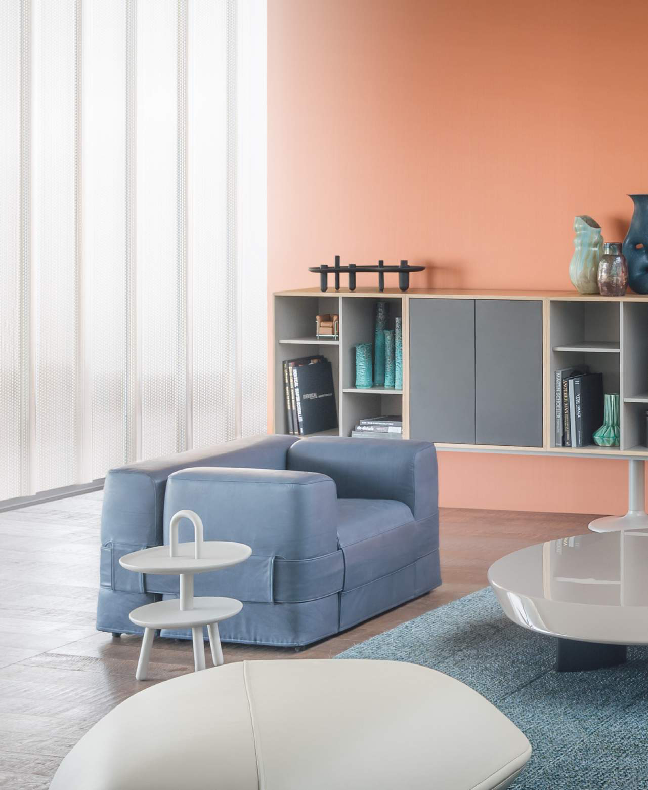 开云（中国） - 桌几|茶几/边几|办公家具|设计师家具|520和弦茶几