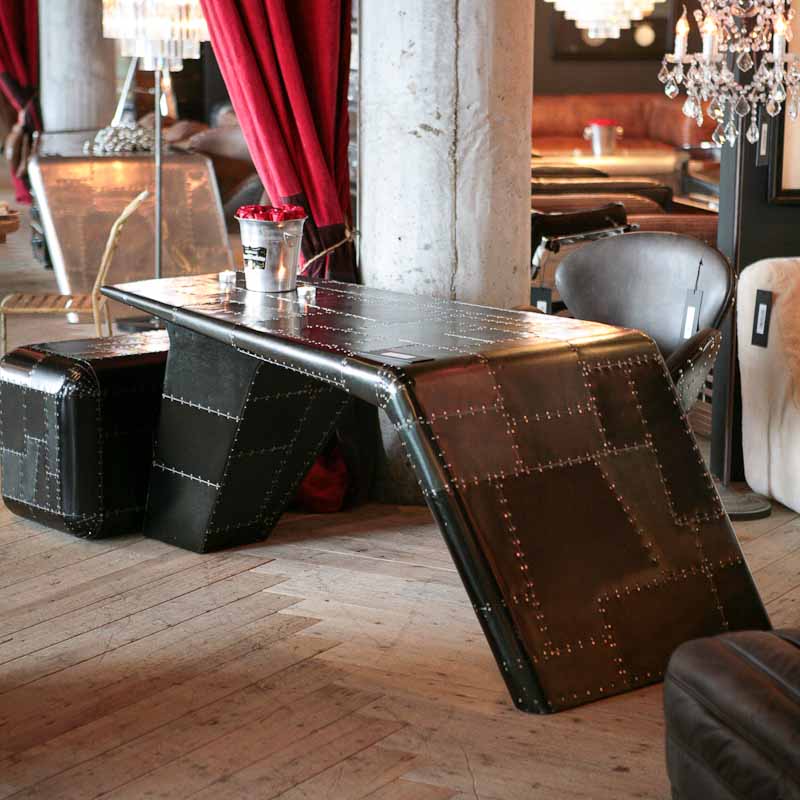 开云（中国） - 桌几|办公桌|办公家具|设计师家具|飞行员瓦尔基里台