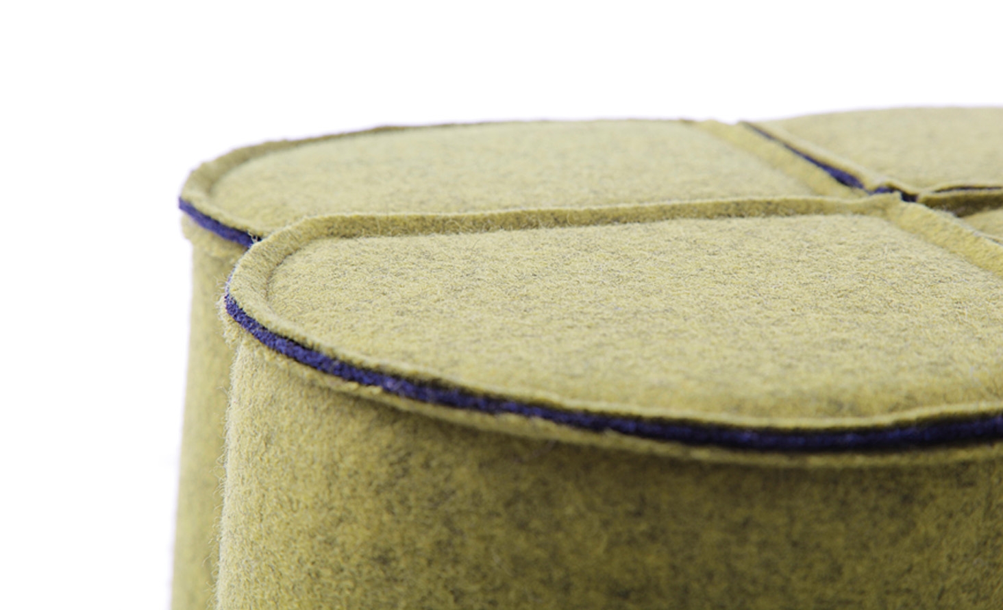 开云（中国） - 坐具|吧椅/凳子|办公家具|设计师家具|三叶草矮墩