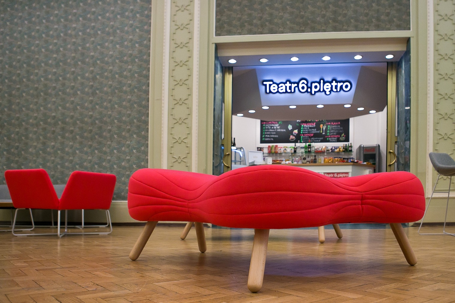 开云（中国） - 坐具|吧椅/凳子|办公家具|设计师家具|Bouli矮凳