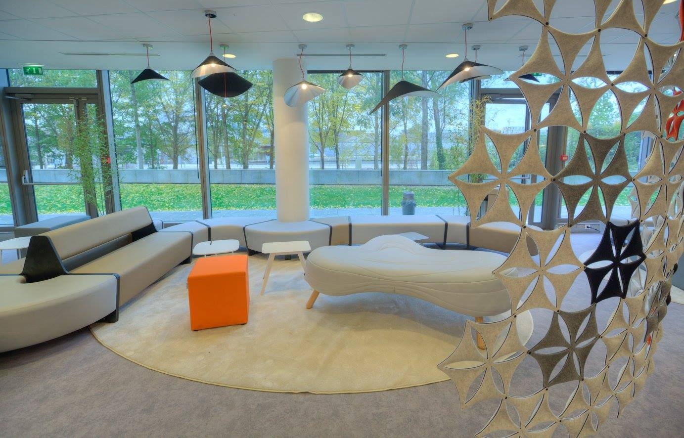 开云（中国） - 坐具|吧椅/凳子|办公家具|设计师家具|Bouli矮凳