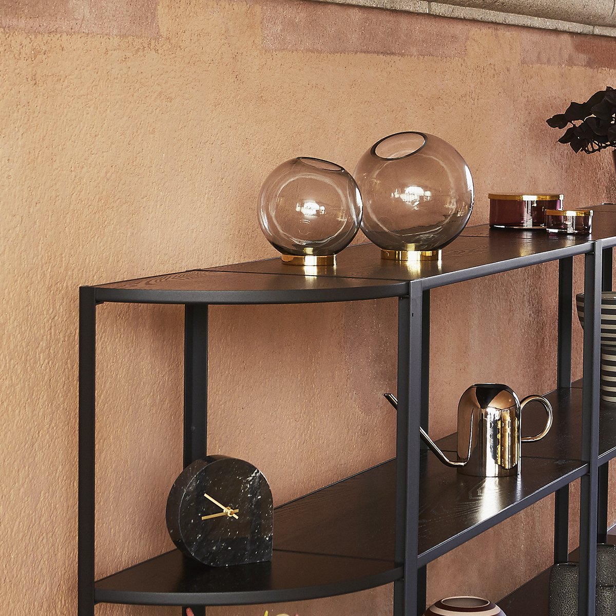 开云（中国） - 附件|花器|办公家具|设计师家具|地球花瓶