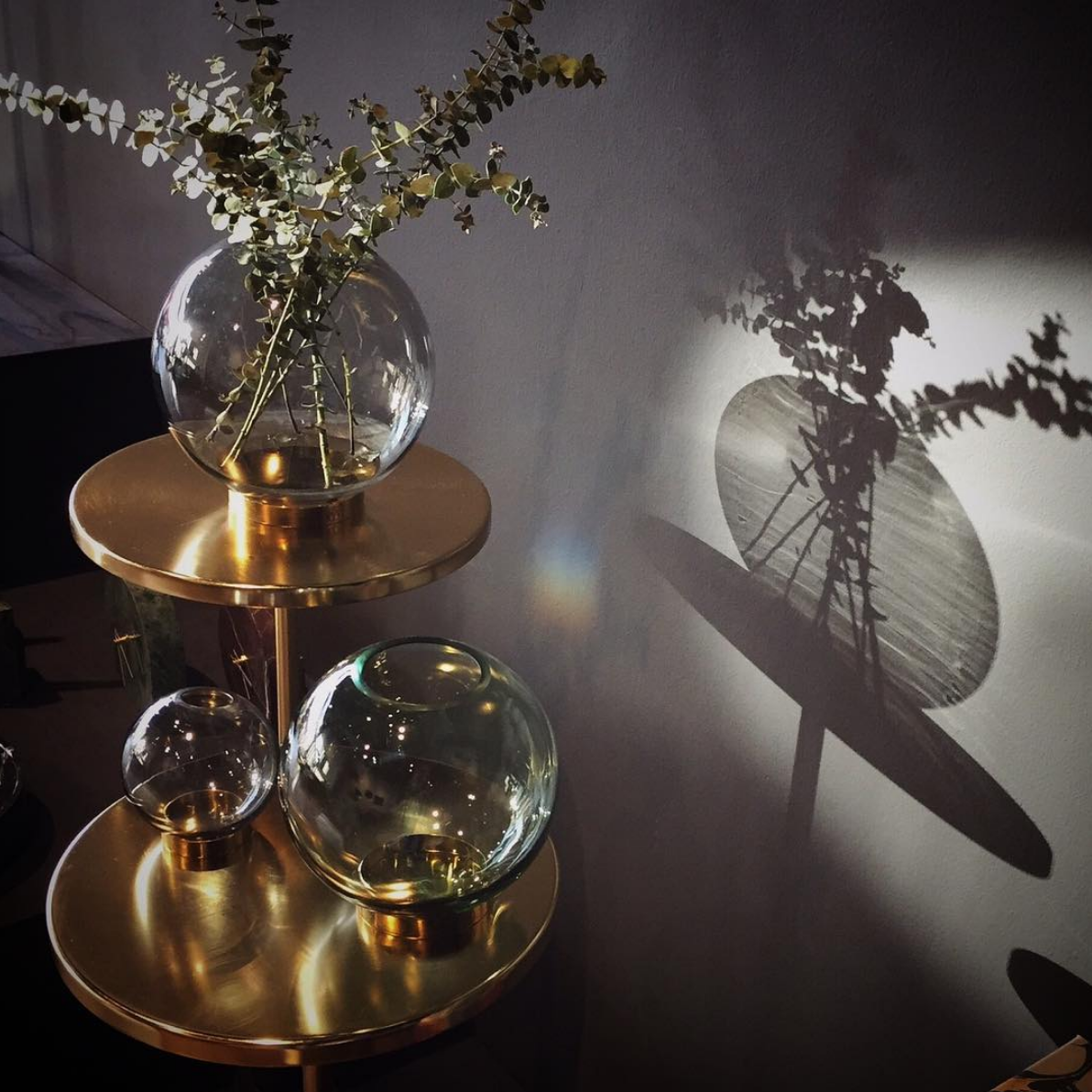 开云（中国） - 附件|花器|办公家具|设计师家具|地球花瓶