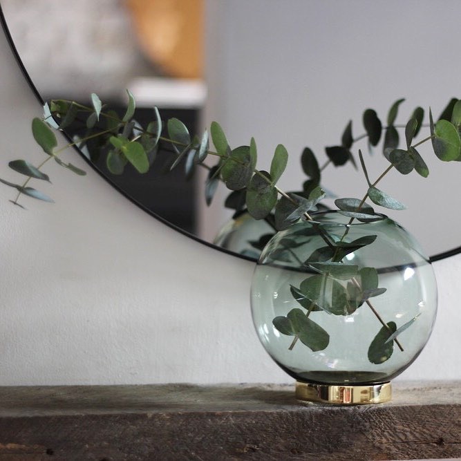 开云（中国） - 附件|花器|办公家具|设计师家具|地球花瓶