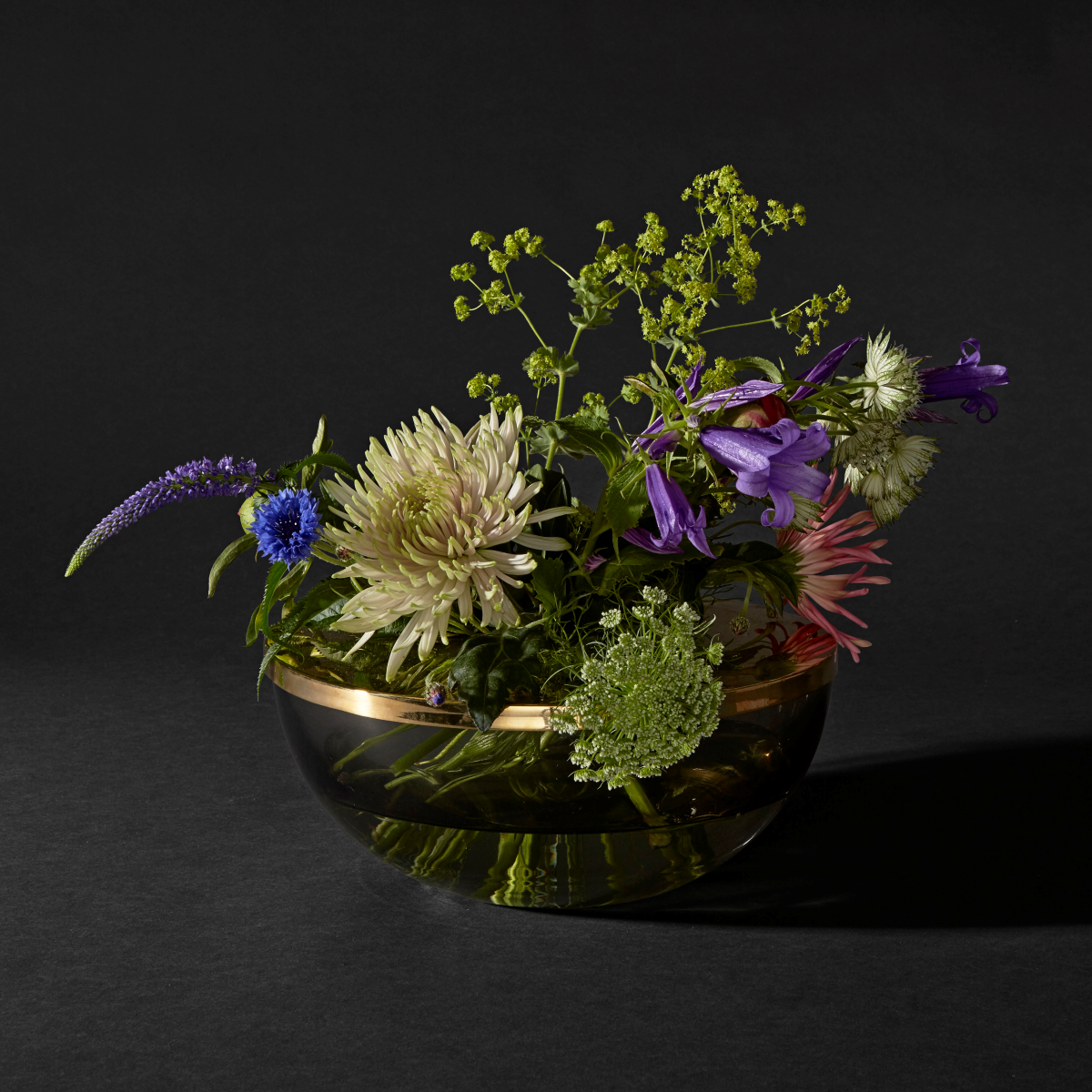 开云（中国） - 附件|花器|办公家具|设计师家具|地球花瓶