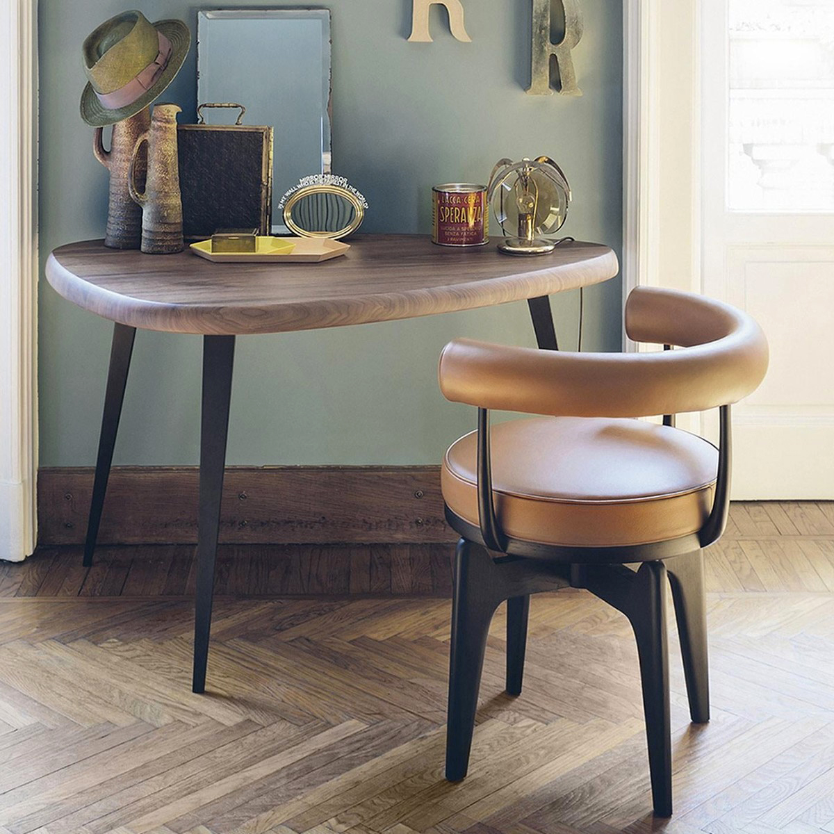 开云（中国） - 附件|托盘|办公家具|设计师家具|科莱多M托盘