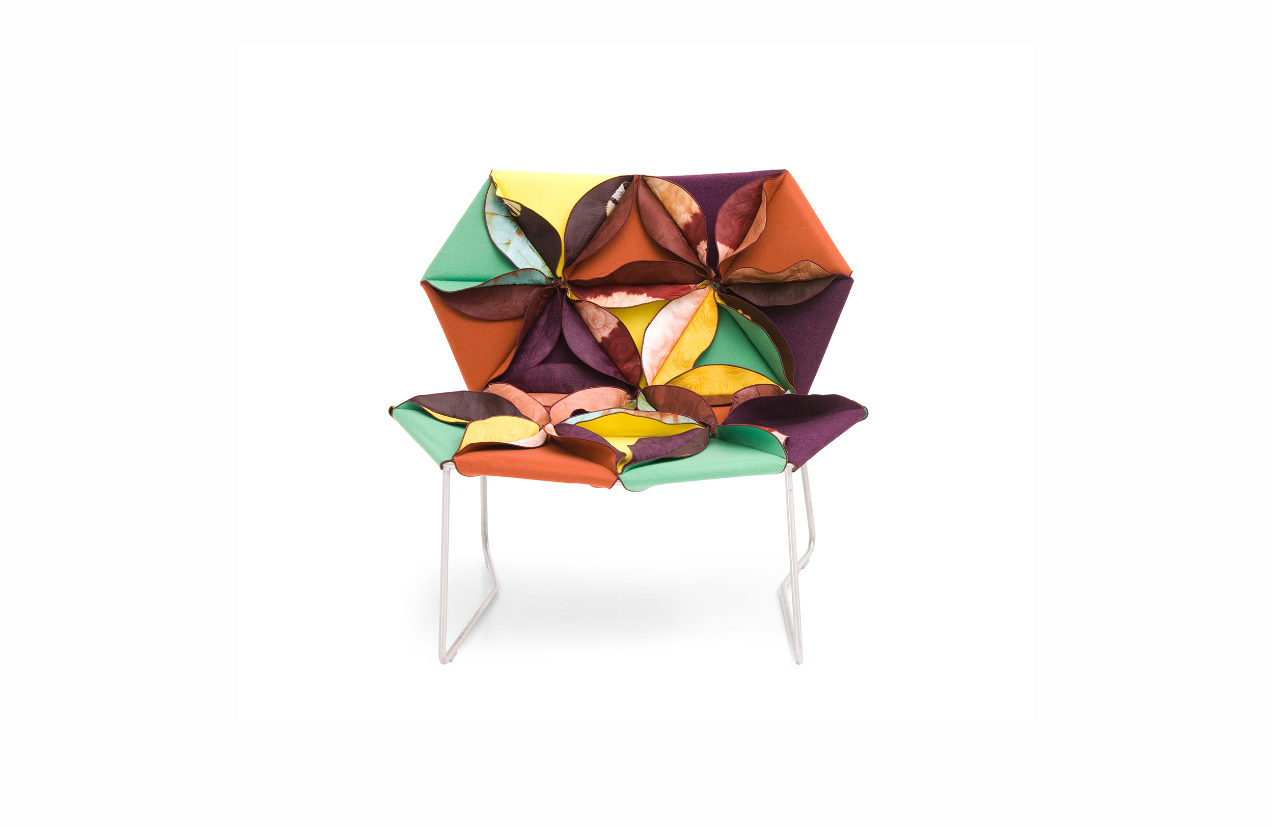 开云（中国） - 坐具|休闲椅|办公家具|设计师家具|花瓣休闲椅