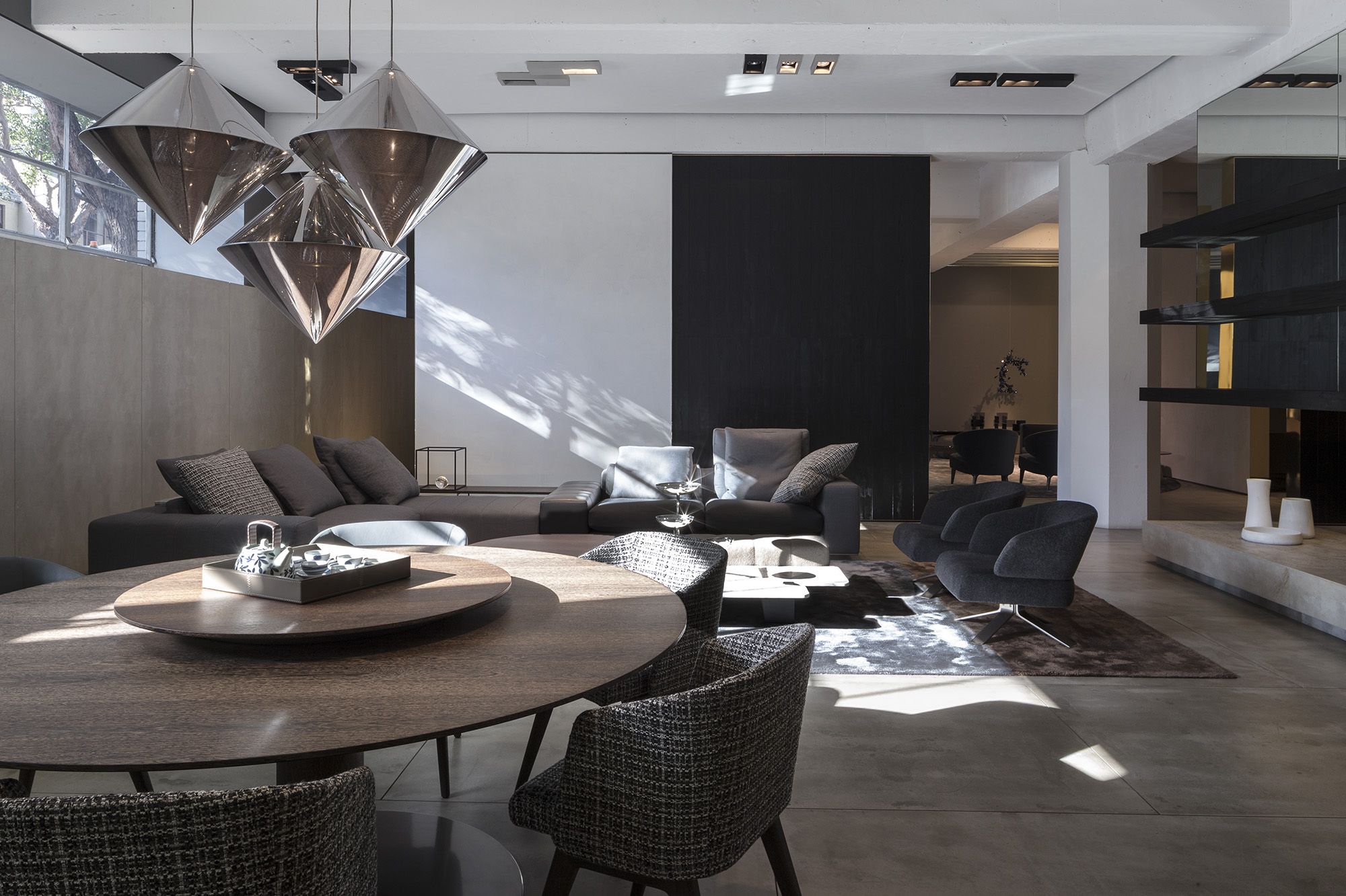 开云（中国） - 坐具|餐椅|办公家具|设计师家具|克里德餐椅