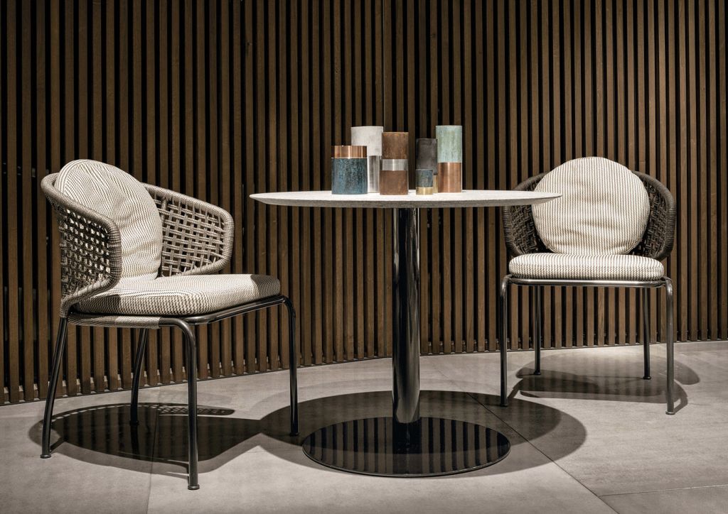 开云（中国） - 坐具|餐椅|办公家具|设计师家具|阿斯顿洽谈椅