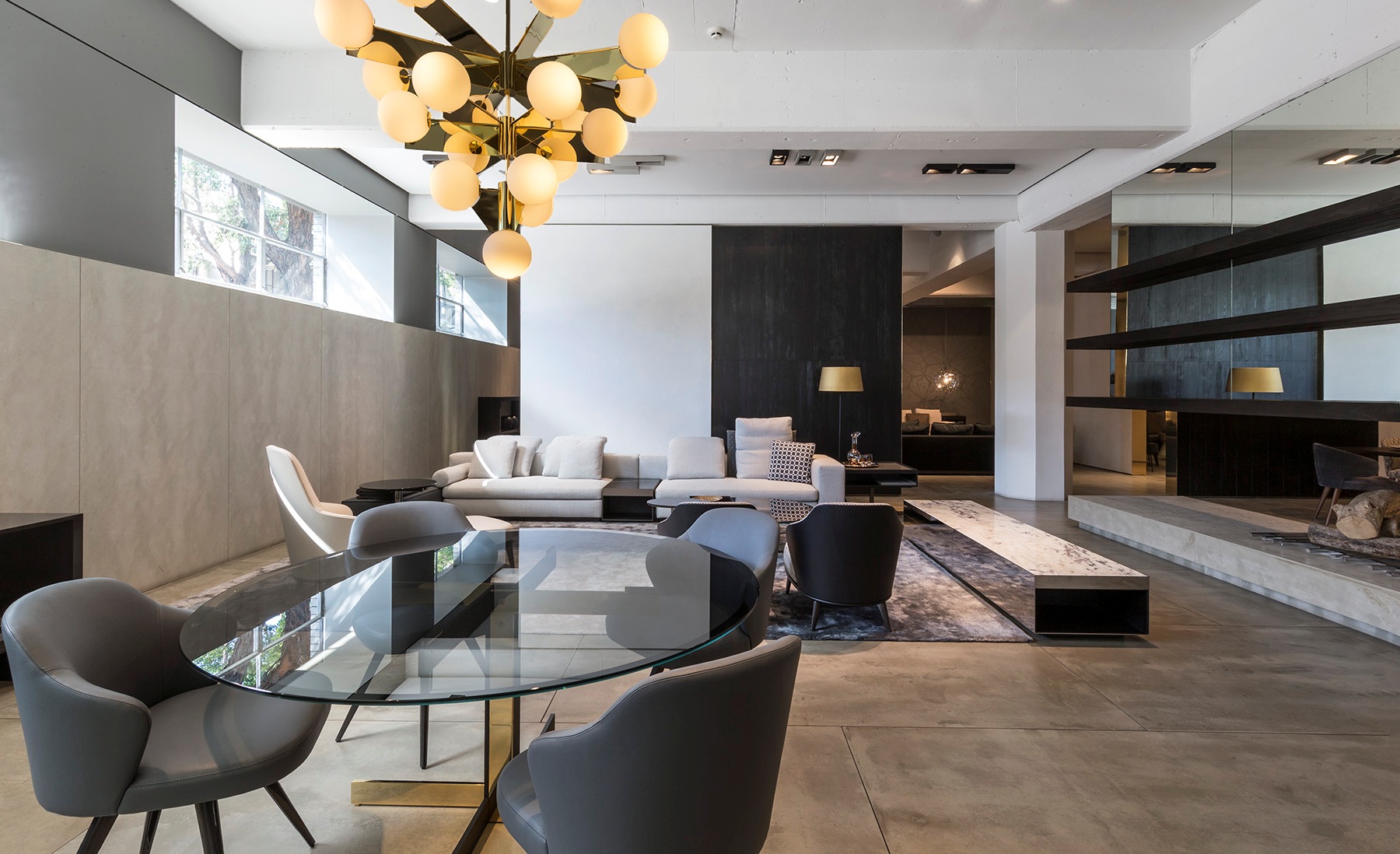 开云（中国） - 坐具|餐椅|办公家具|设计师家具|莱斯利餐椅