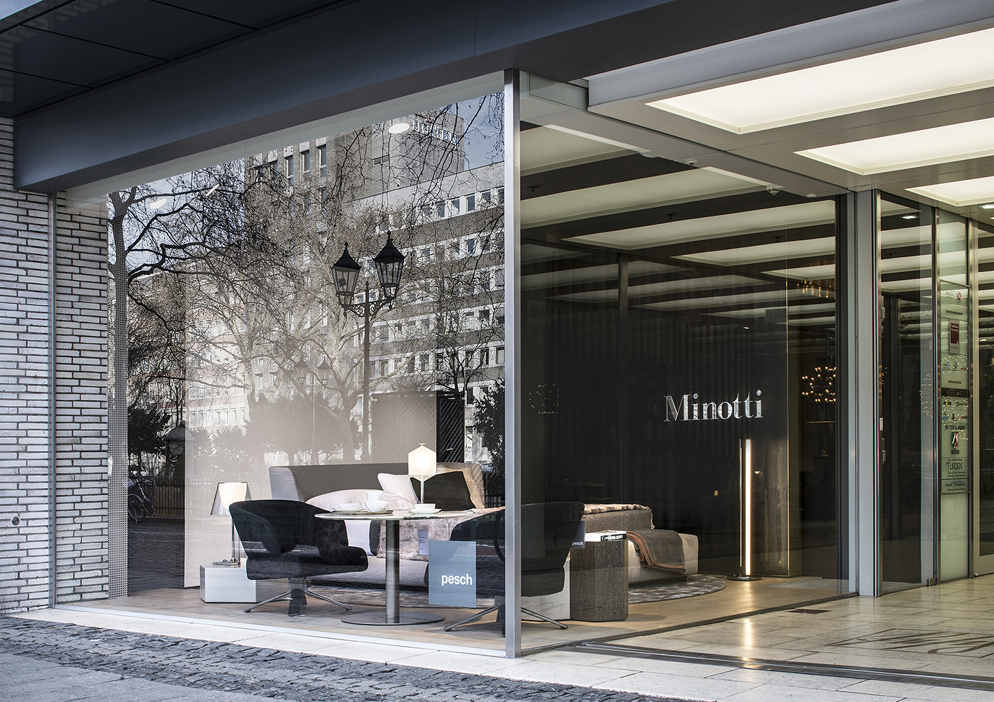 开云（中国） - 桌几|茶几/边几|办公家具|设计师家具|艾龙咖啡桌