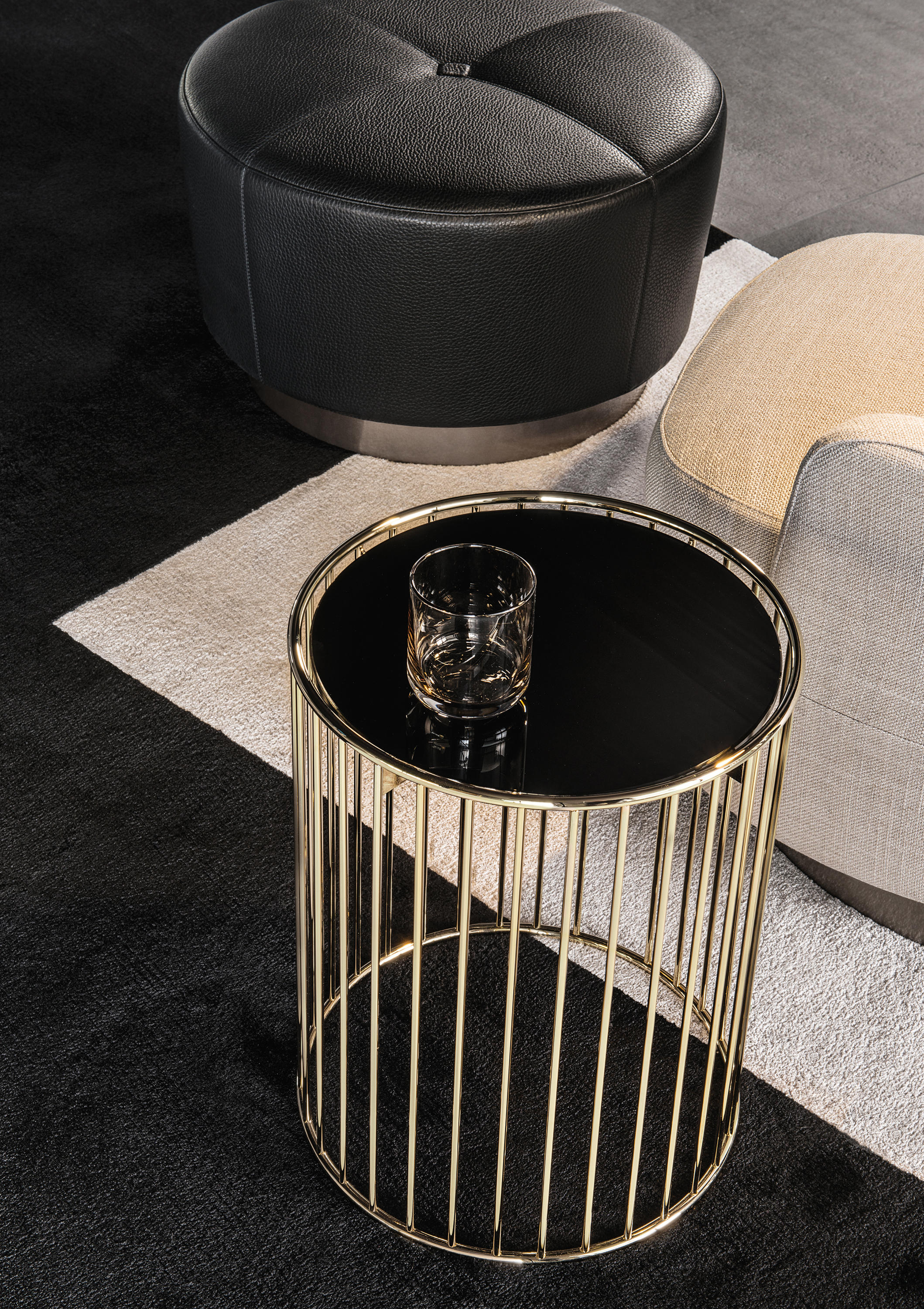 开云（中国） - 桌几|茶几/边几|办公家具|设计师家具|考菲尔德茶几