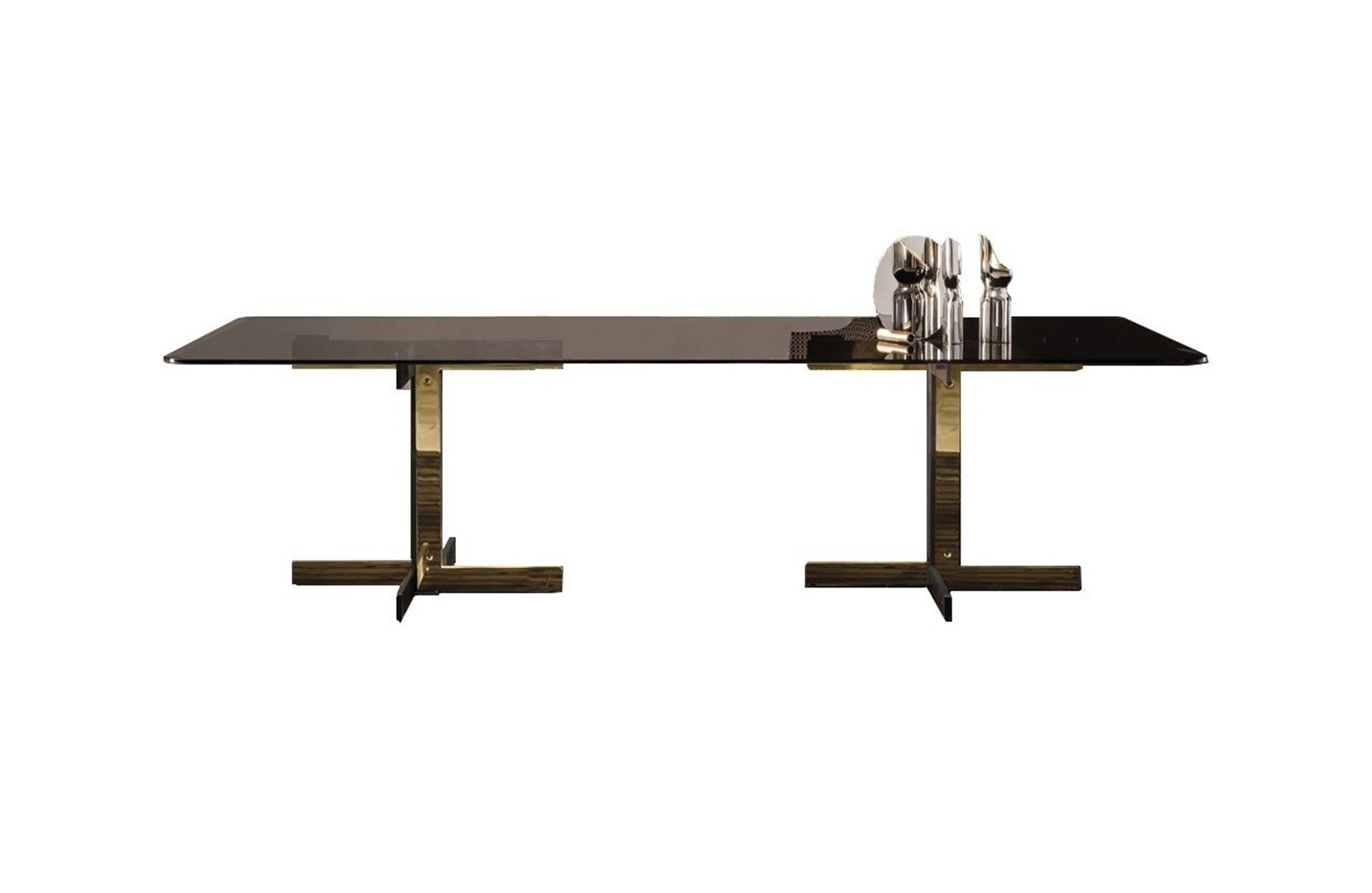 开云（中国） - 桌几|餐桌|办公家具|设计师家具|卡特林餐台