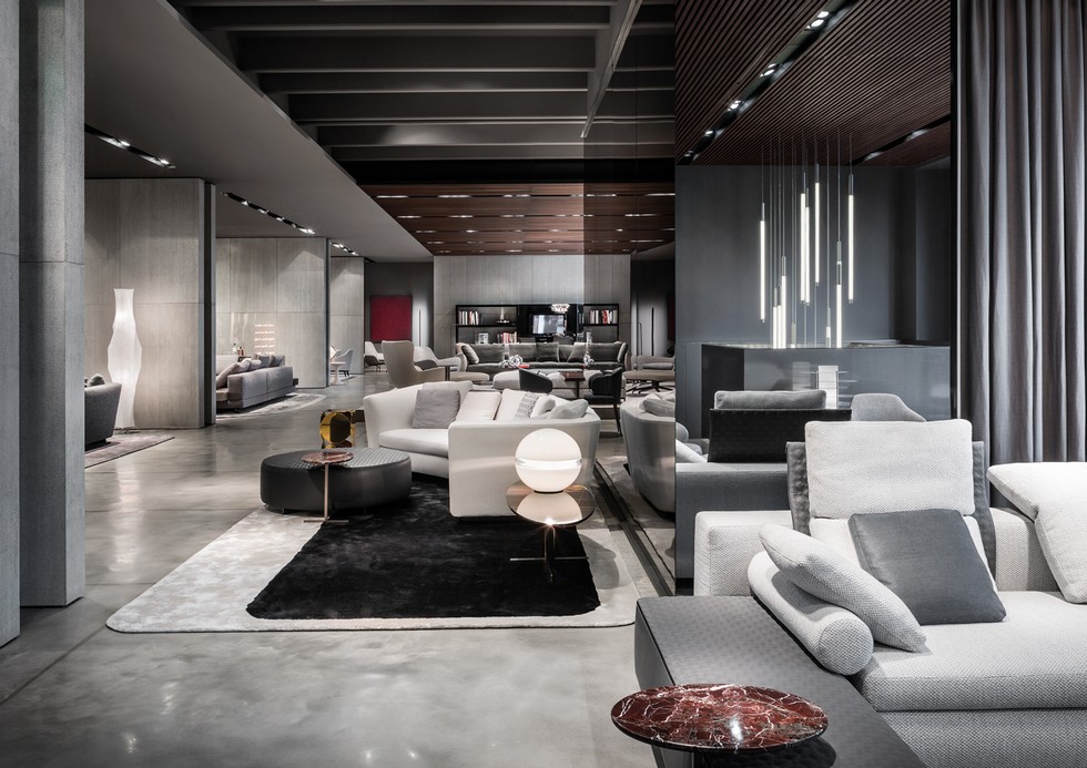 开云（中国） - 桌几|餐桌|办公家具|设计师家具|卡特林餐台