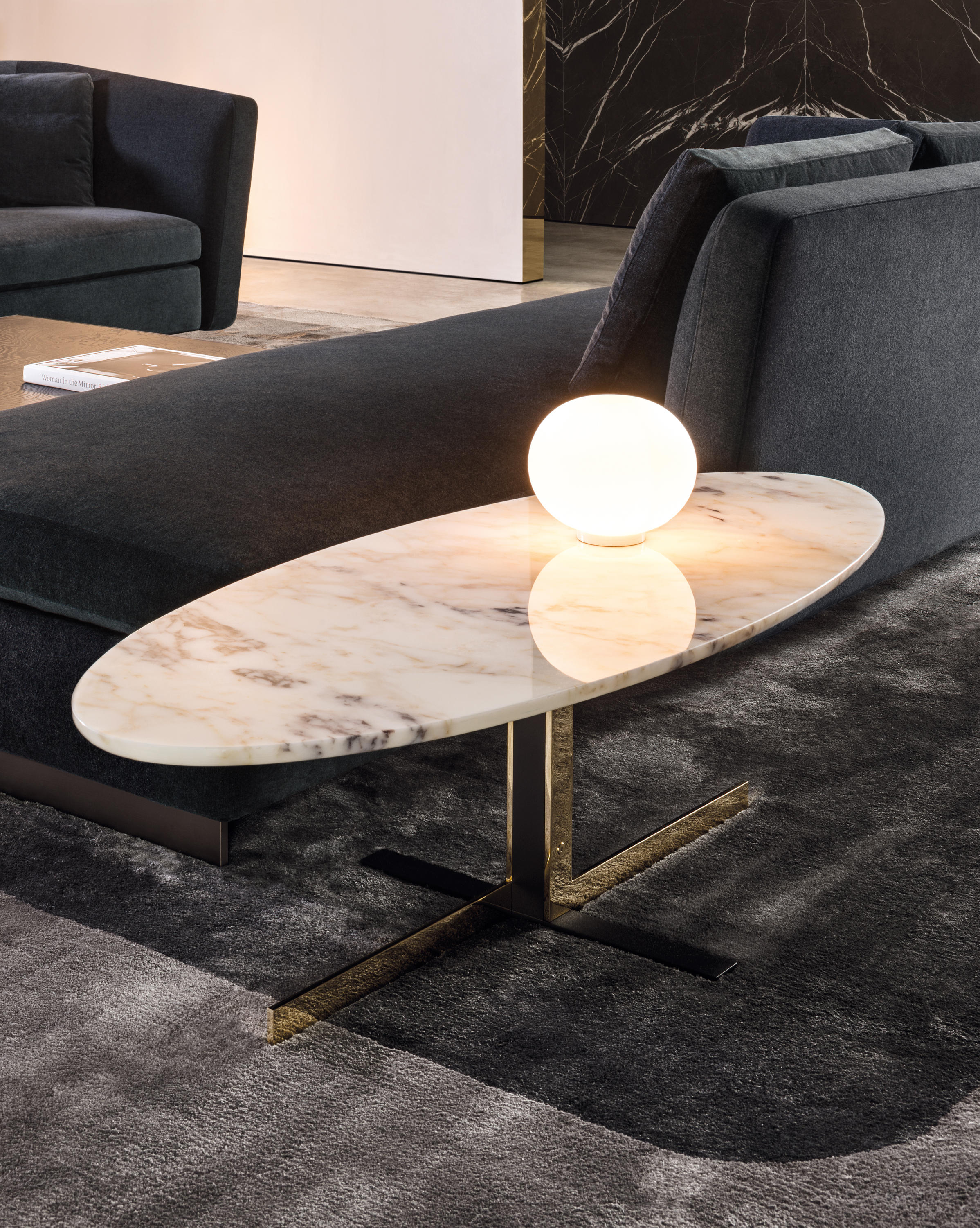 开云（中国） - 桌几|茶几/边几|办公家具|设计师家具|卡特林茶几