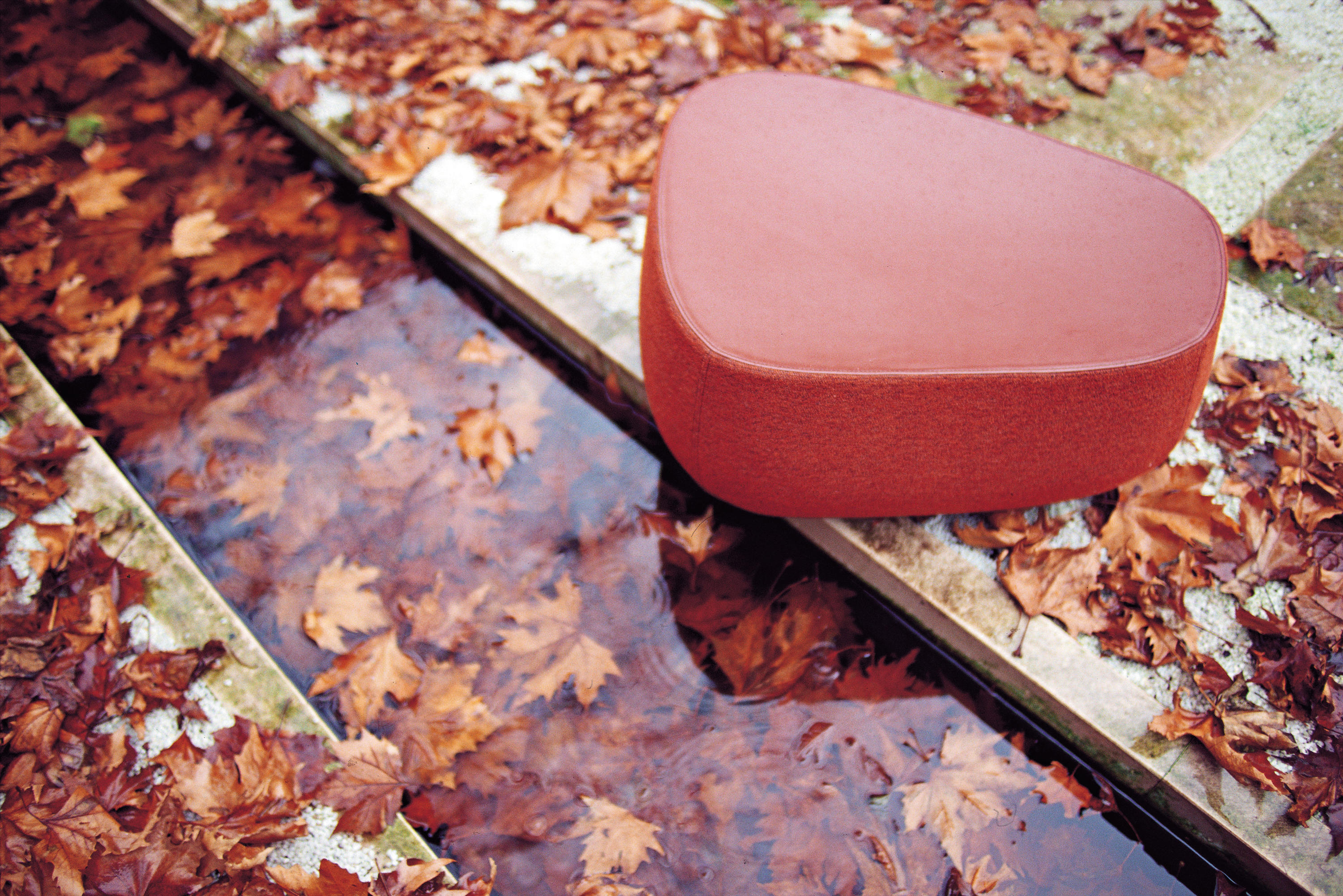 开云（中国） - 坐具|吧椅/凳子|办公家具|设计师家具|峡湾矮墩