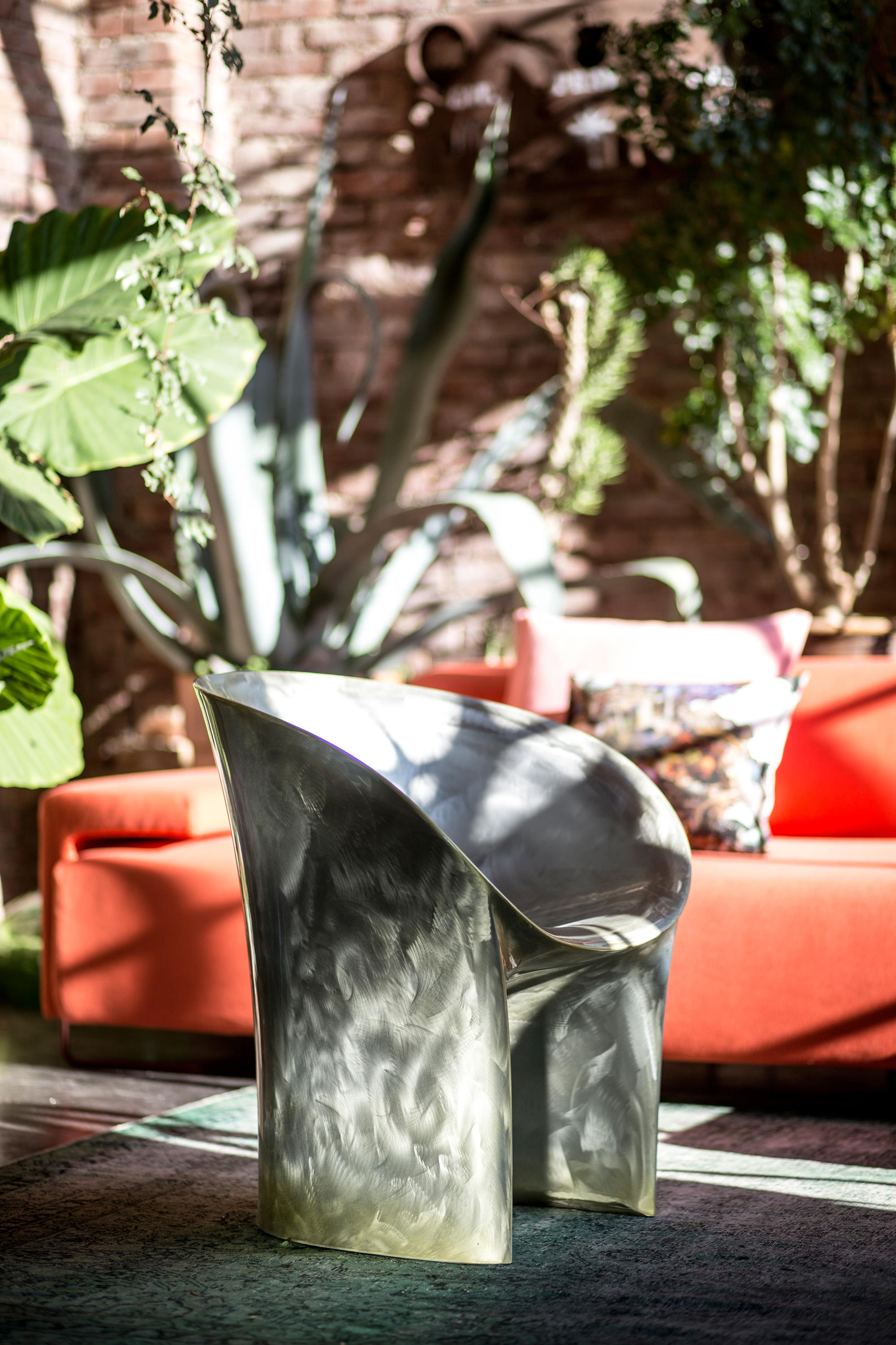 开云（中国） - 坐具|休闲椅|办公家具|设计师家具|月亮扶手椅