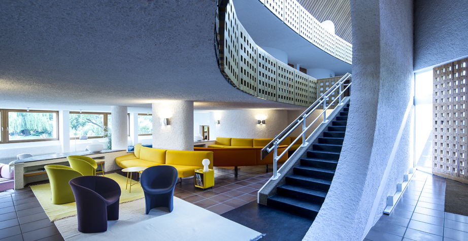 开云（中国） - 坐具|休闲椅|办公家具|设计师家具|月亮扶手椅