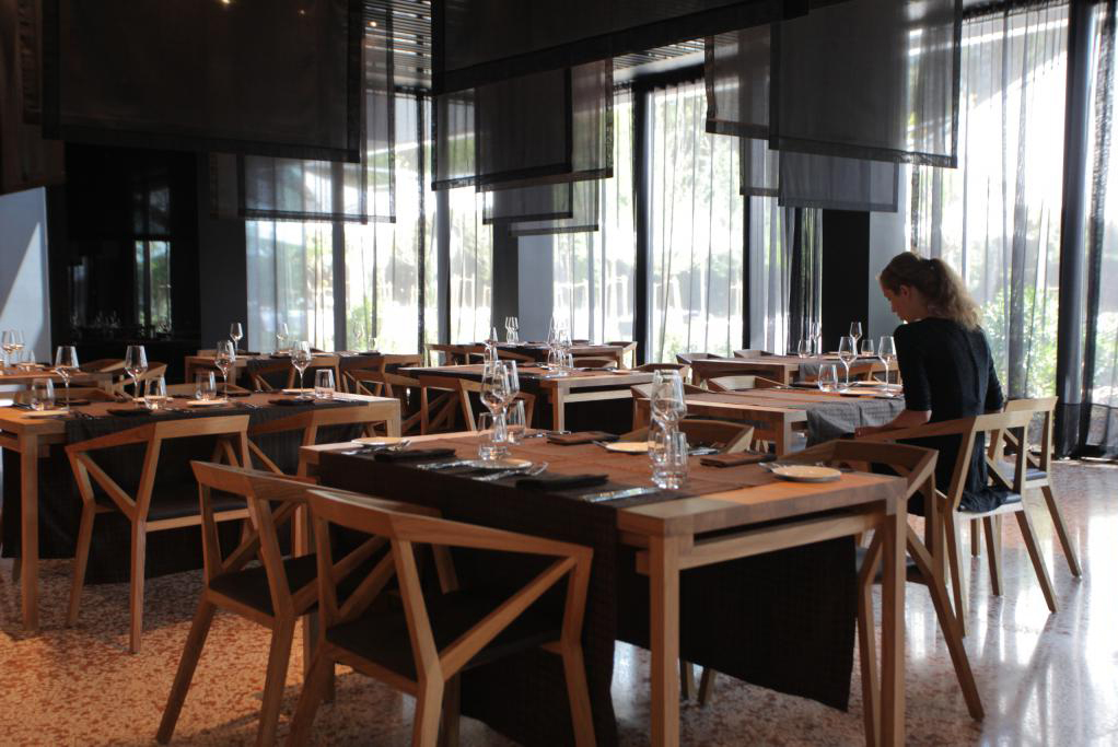 开云（中国） - 坐具|餐椅|办公家具|设计师家具|YY餐椅