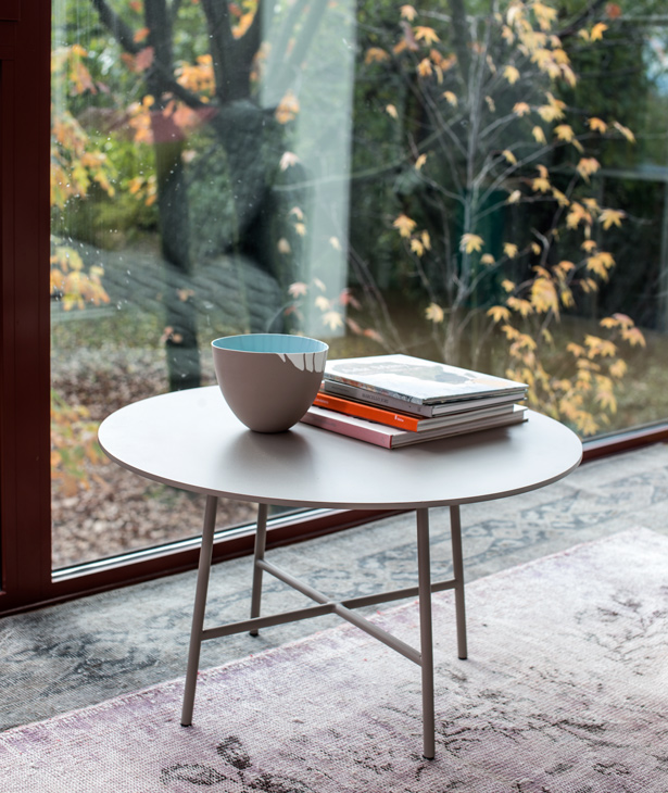 开云（中国） - 桌几|茶几/边几|办公家具|设计师家具|提亚玛丽亚茶几