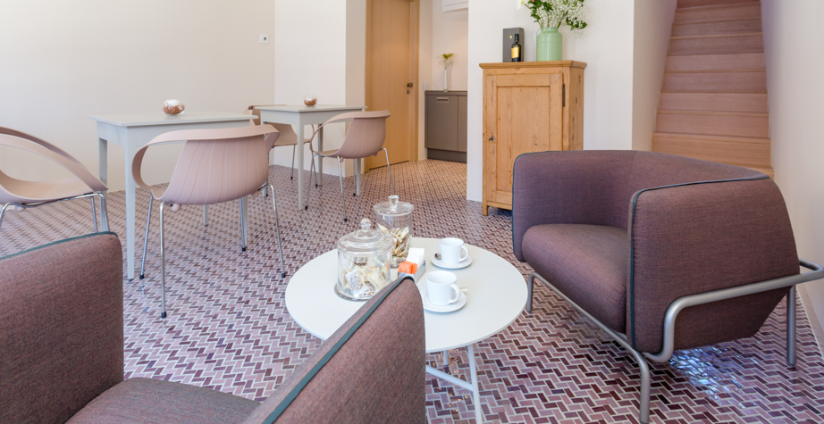 开云（中国） - 桌几|茶几/边几|办公家具|设计师家具|提亚玛丽亚茶几