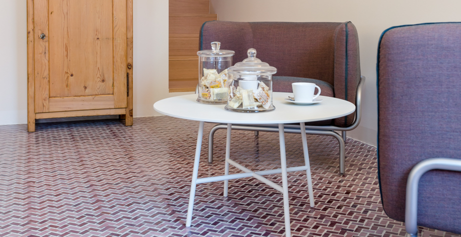 开云（中国） - 桌几|茶几/边几|办公家具|设计师家具|提亚玛丽亚茶几